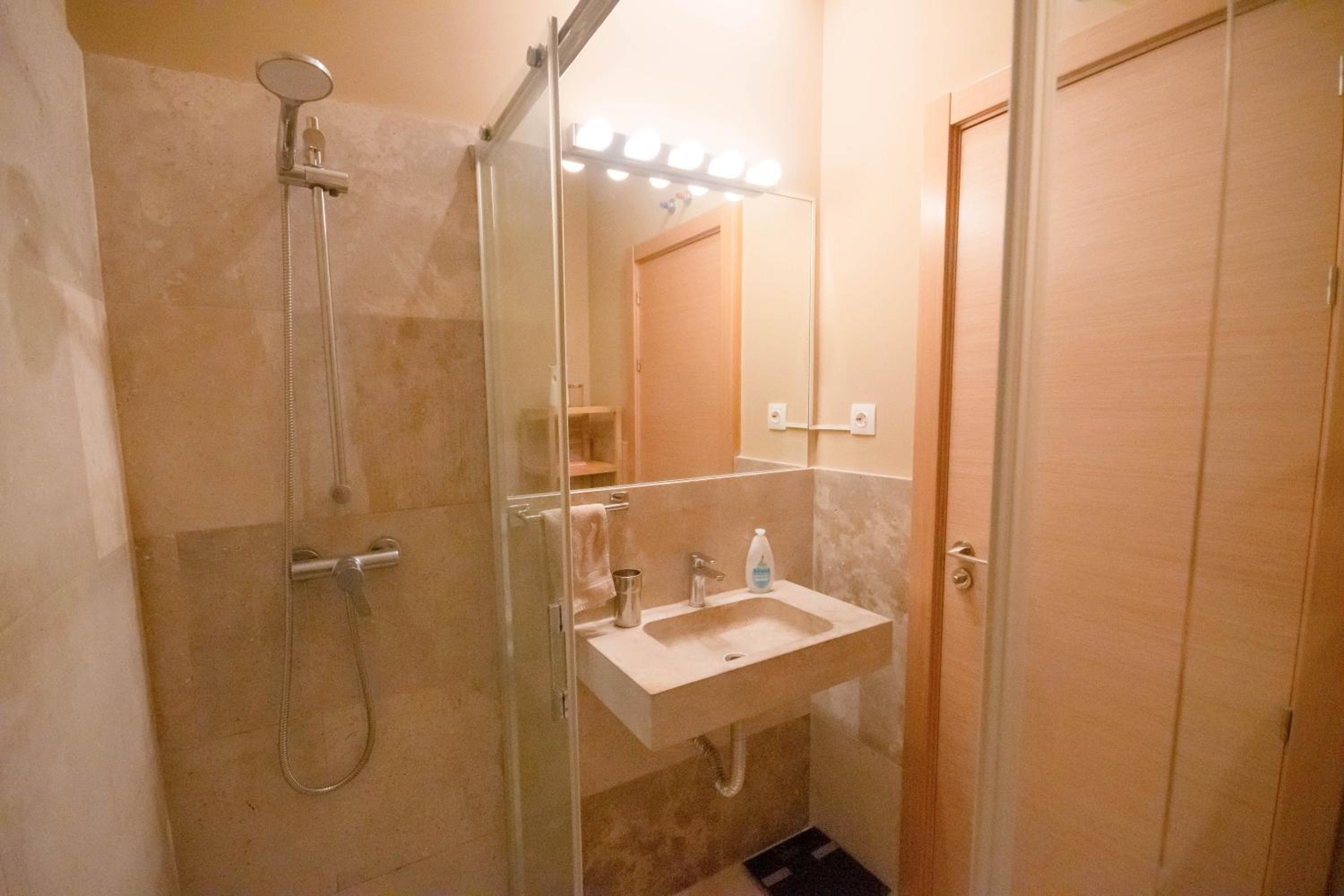 For Your Rentals Bonito Apartamento TEMPORAL cerca Bernabeu MJU14B