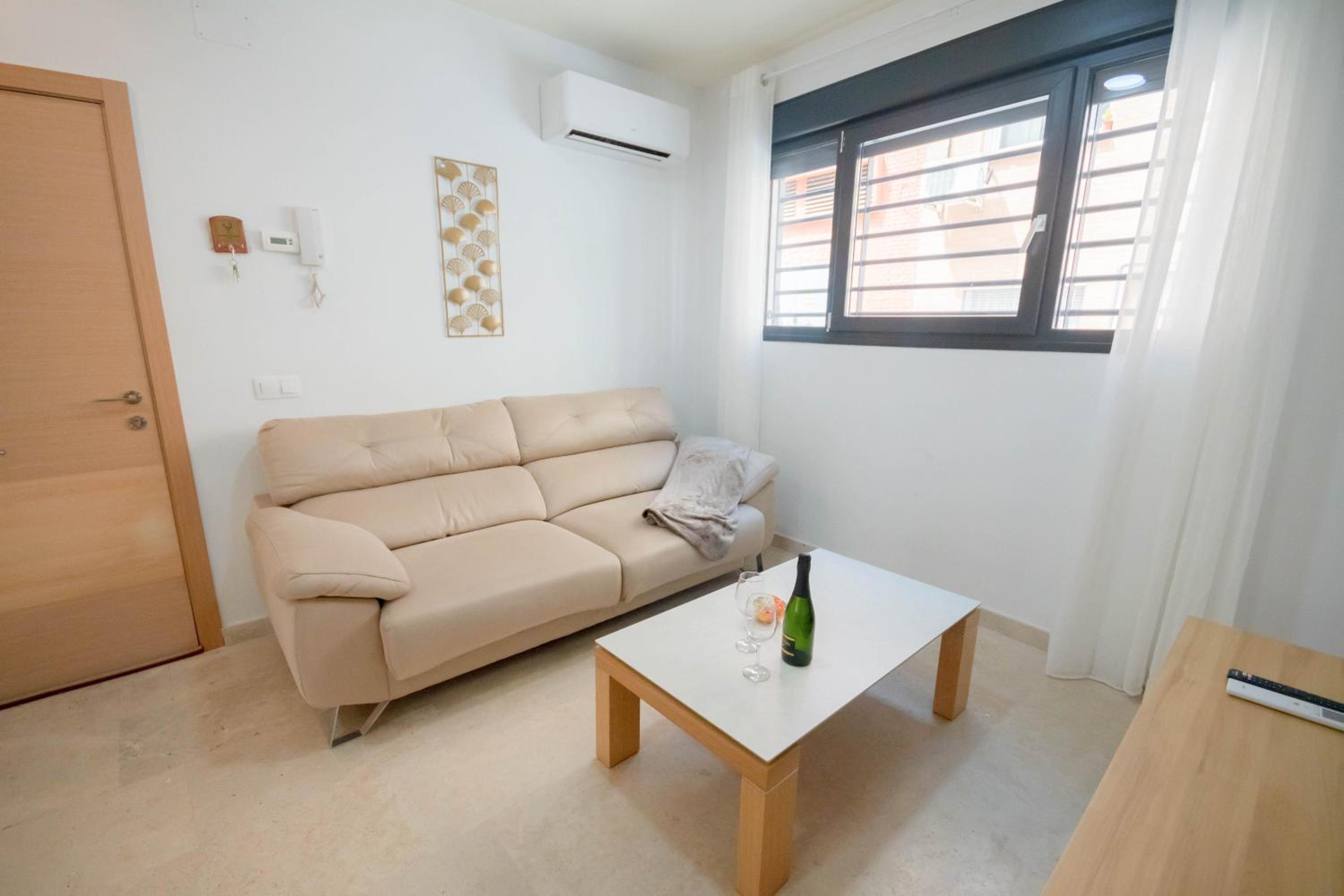 For Your Rentals Bonito Apartamento TEMPORAL cerca Bernabeu MJU14B