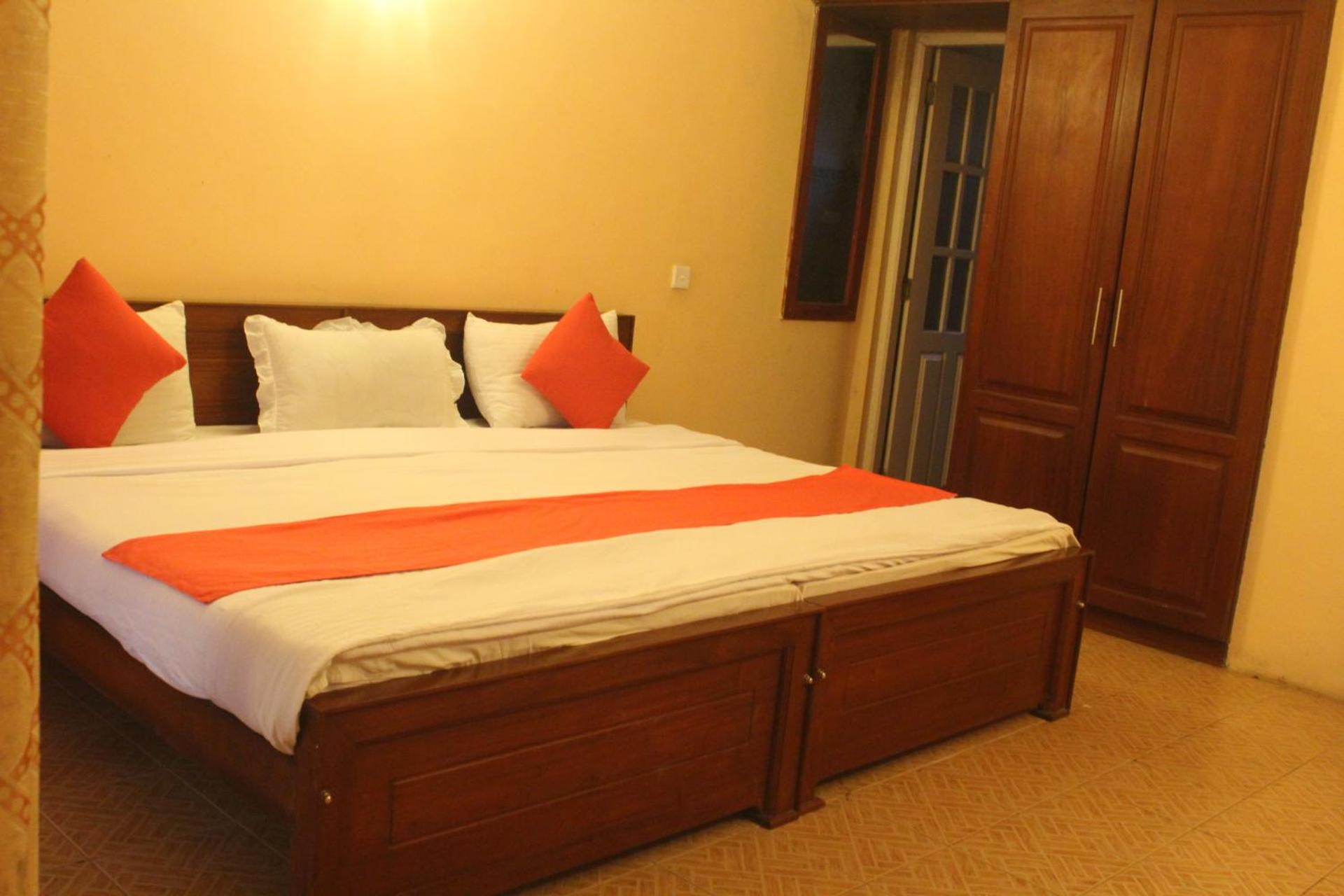 Maha Royal Hotel
