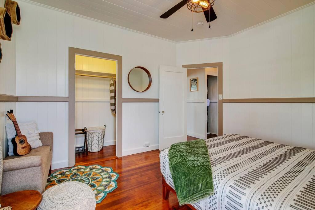 NEW Paddler's Inn- 3BR Hilo Downtown view 5