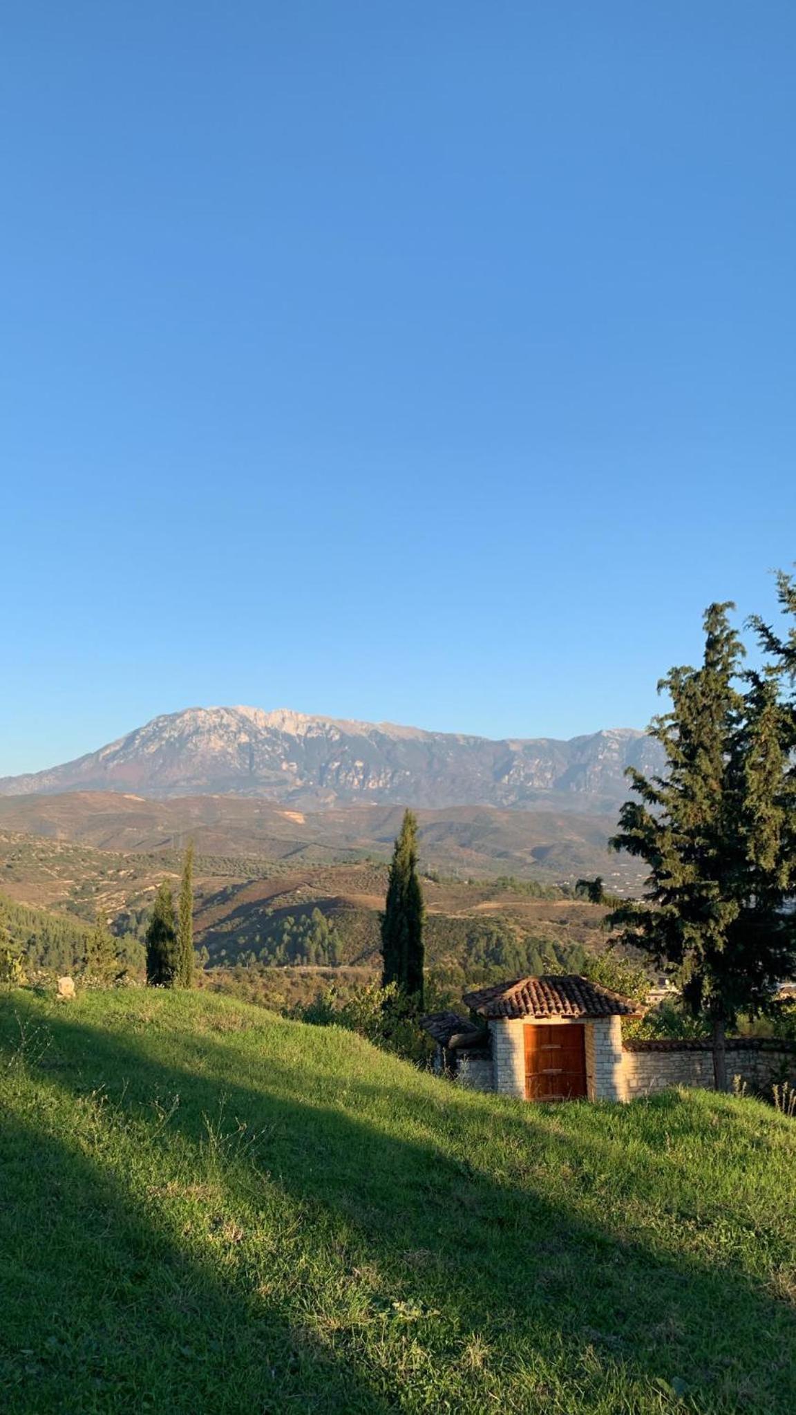 Arben Qemeri Guest House