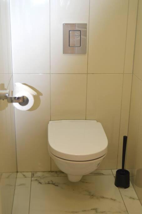 Spacious Old Town Family & Friends Peachy Two bedrooms Apartment, Nearby the Riga Presidential Castle