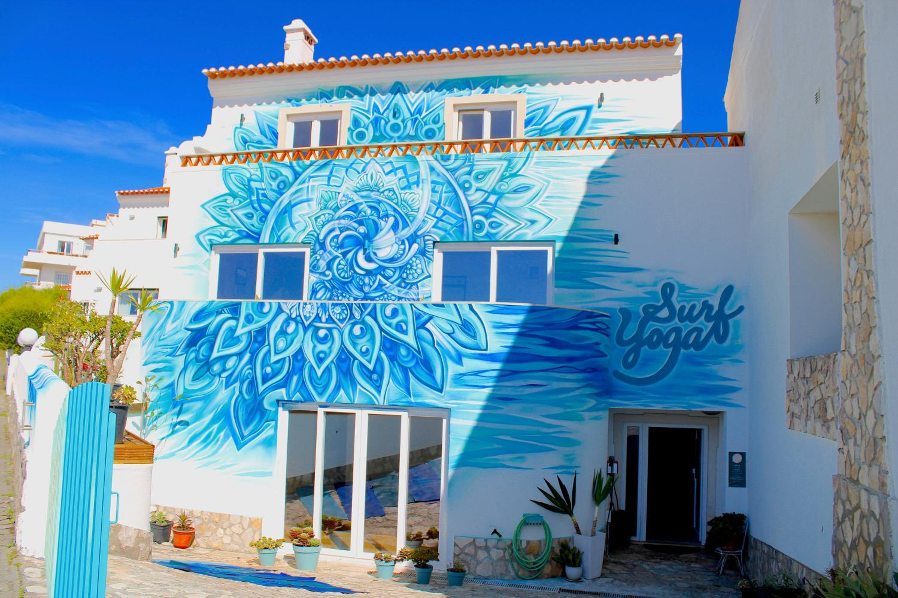 Hotel Surf Yoga Ericeira Guest House - Image 1