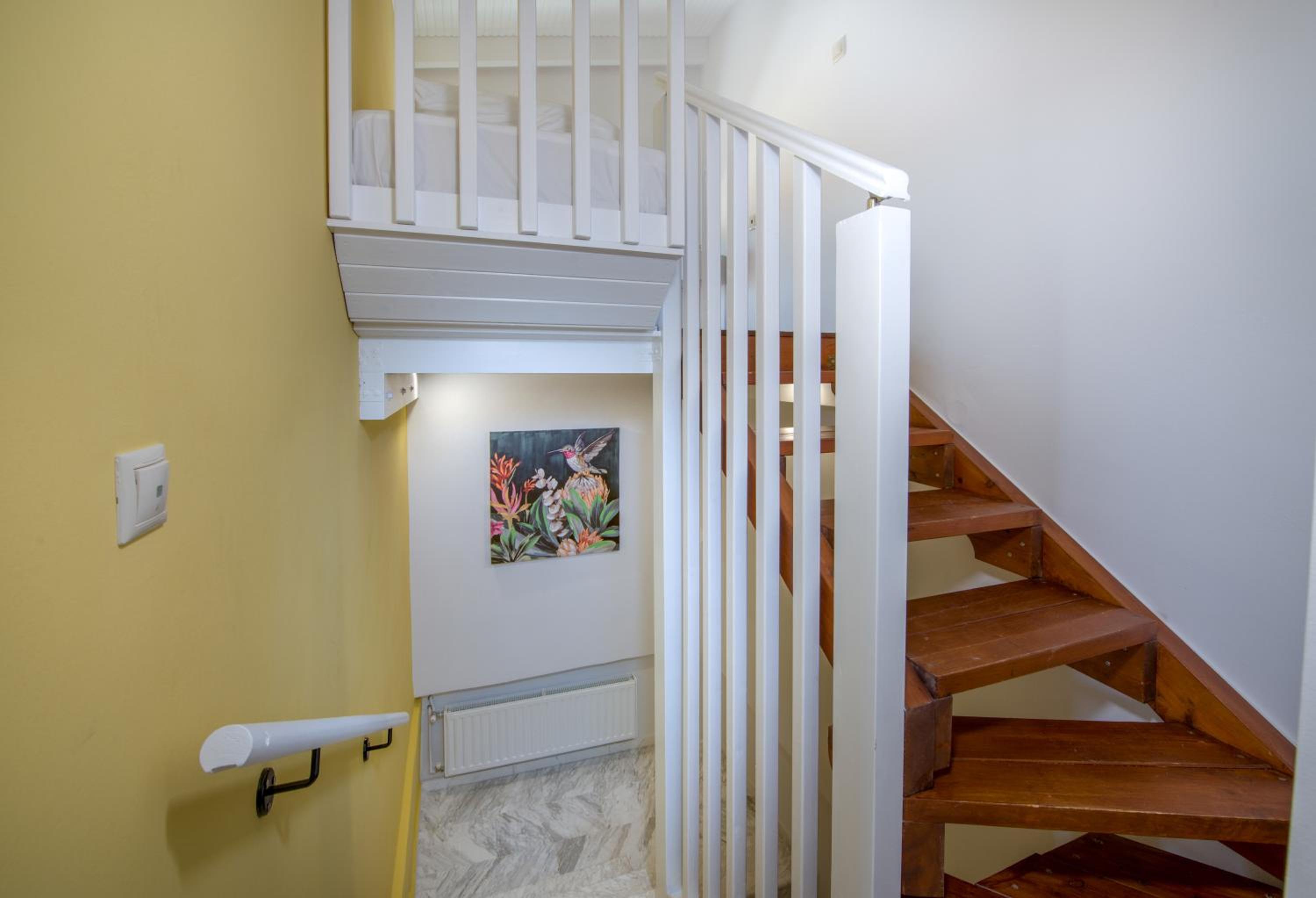 Aretousa Studio