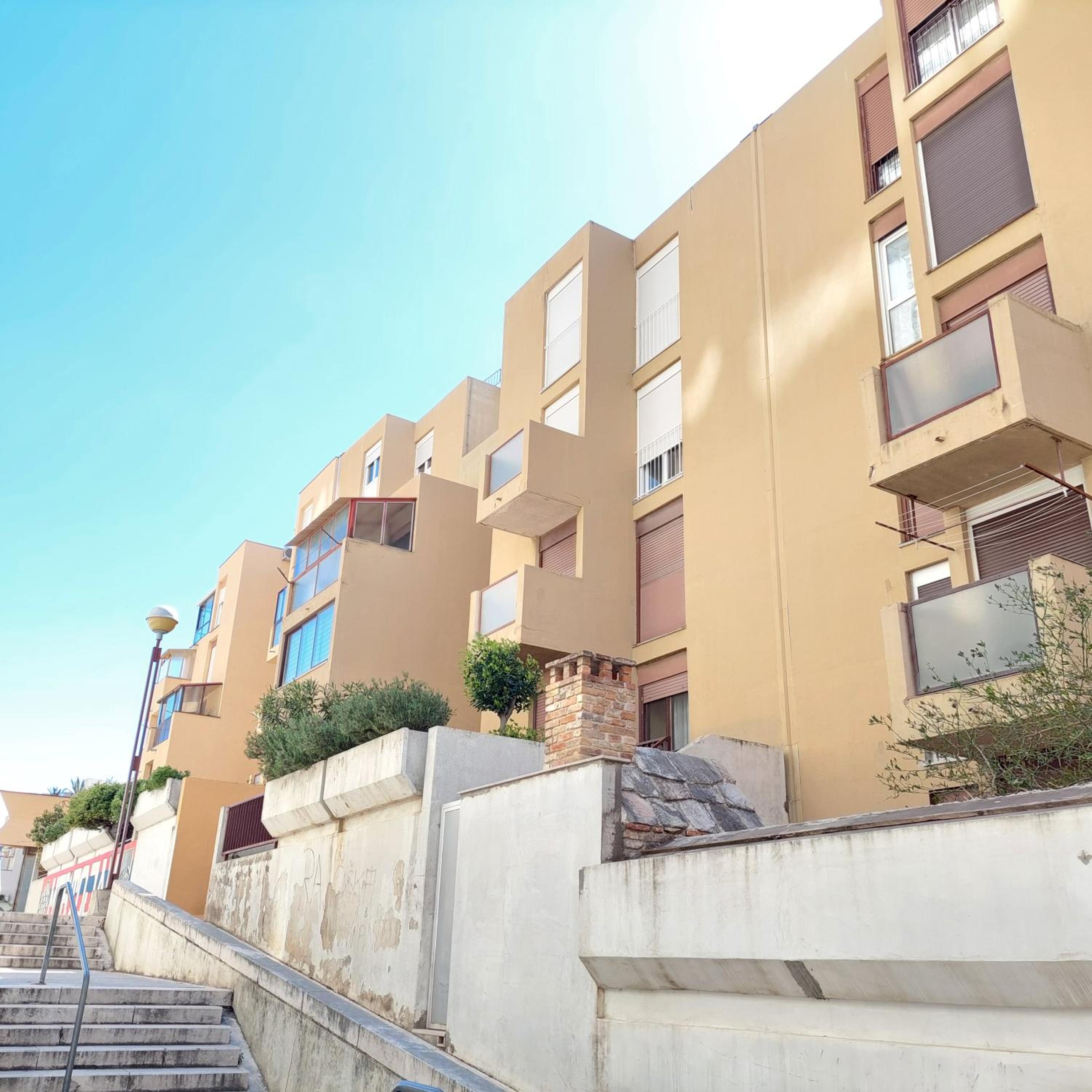 Nice and modern apartment Emili view 3