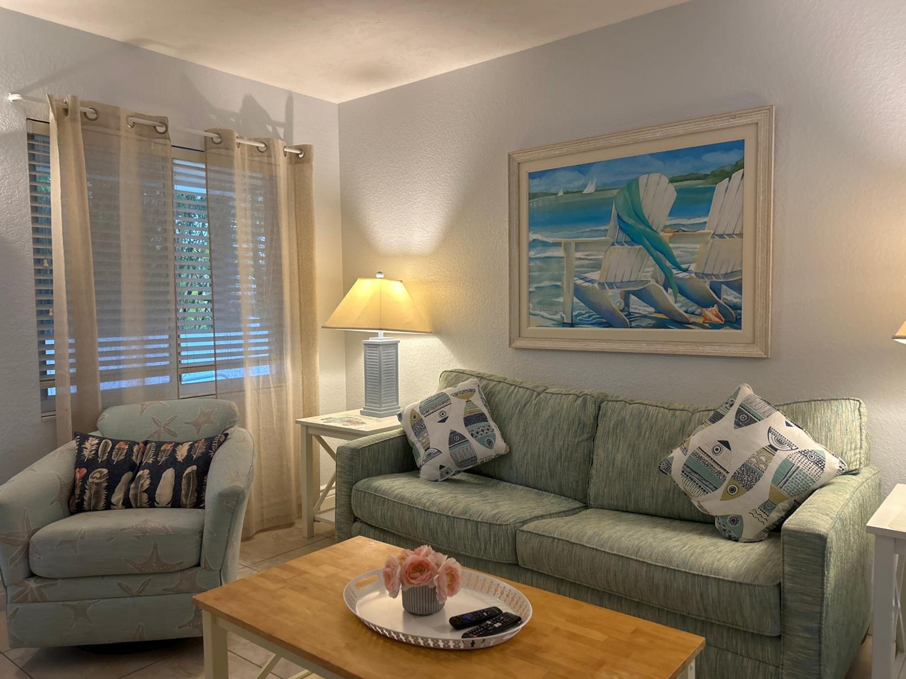An Island Getaway at Palm Tree Villas