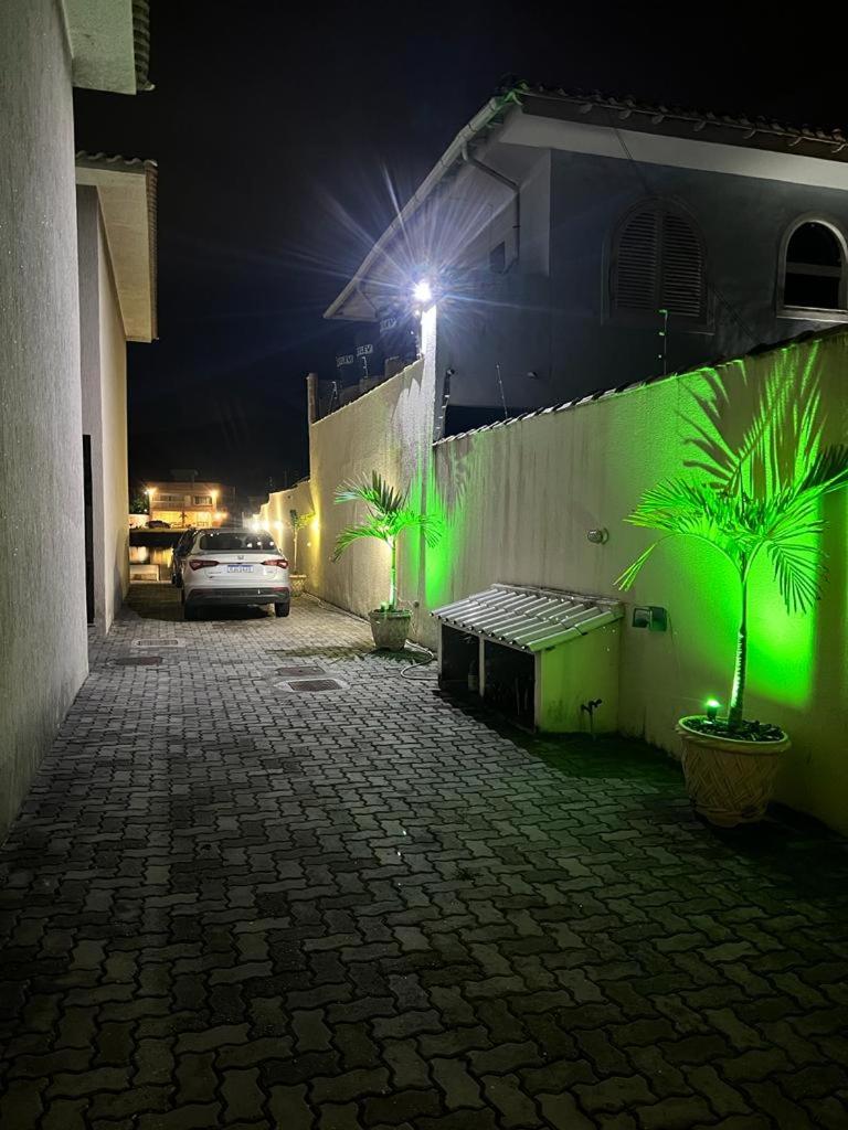 CASA BEIRA CANAL OGIVA- Condomínio de 4 casas EXCELENTE PARA TEMPORADA!
