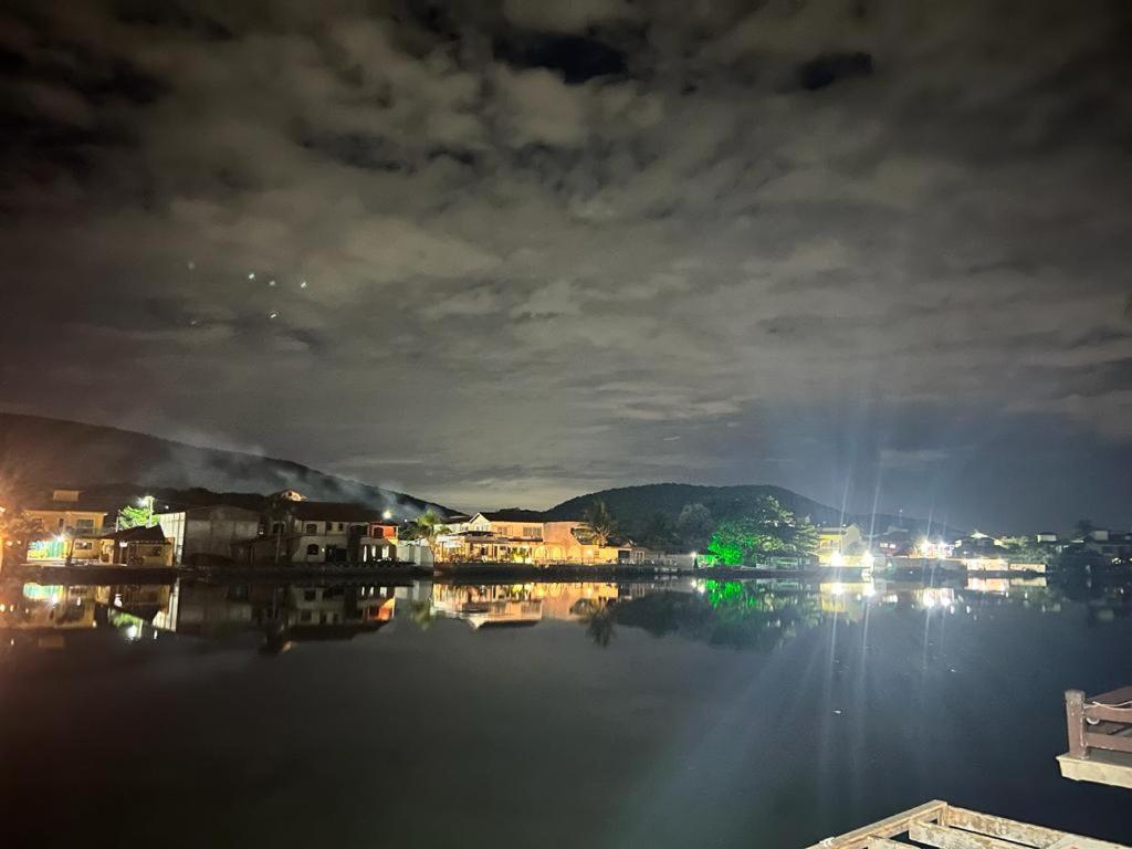 CASA BEIRA CANAL OGIVA- Condomínio de 4 casas EXCELENTE PARA TEMPORADA!
