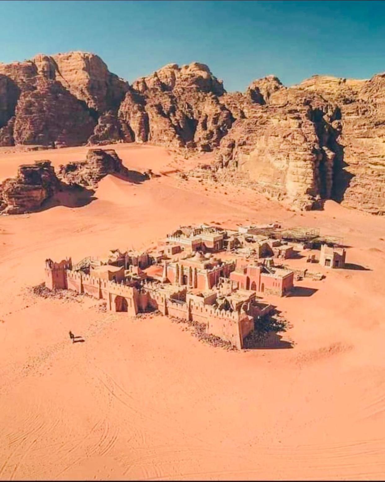 Wadi rum eagle Luxury camp