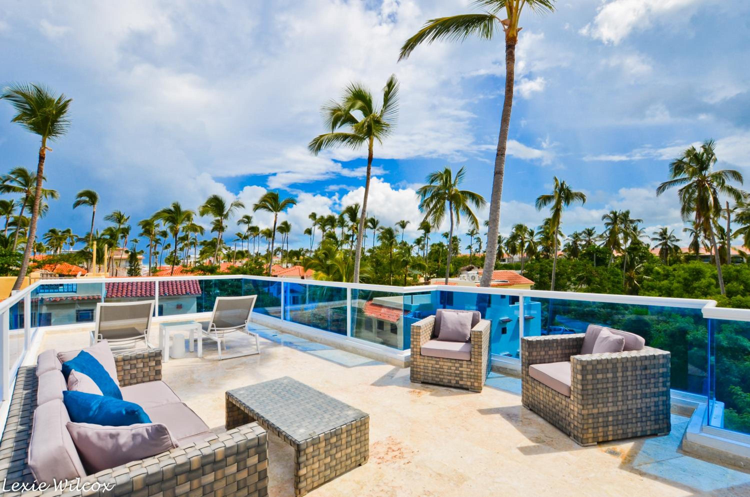 The Sanctuary @ Los Corales