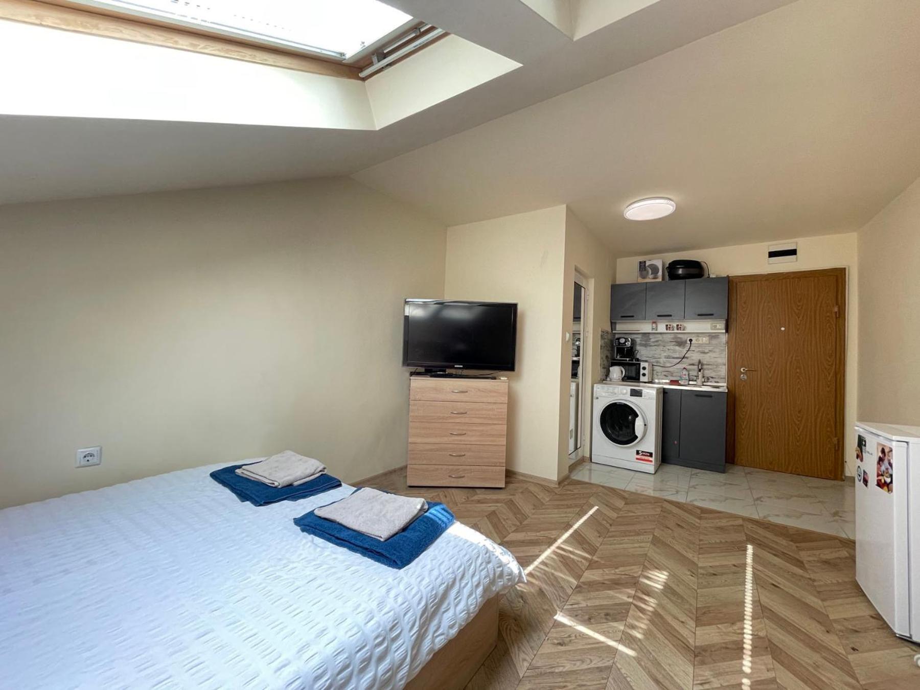 City-Centre Studio 1
