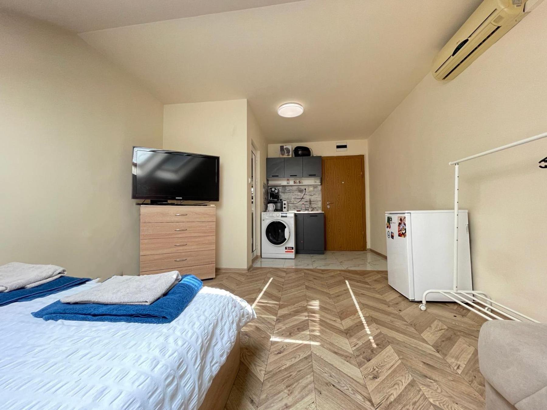 City-Centre Studio 1