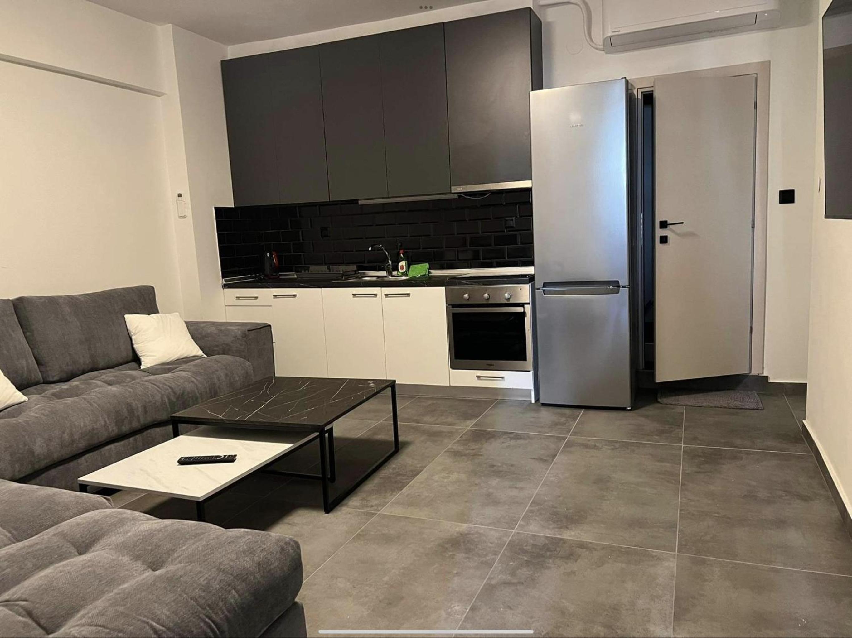 Exclusive ladadika apartment 3 view 4