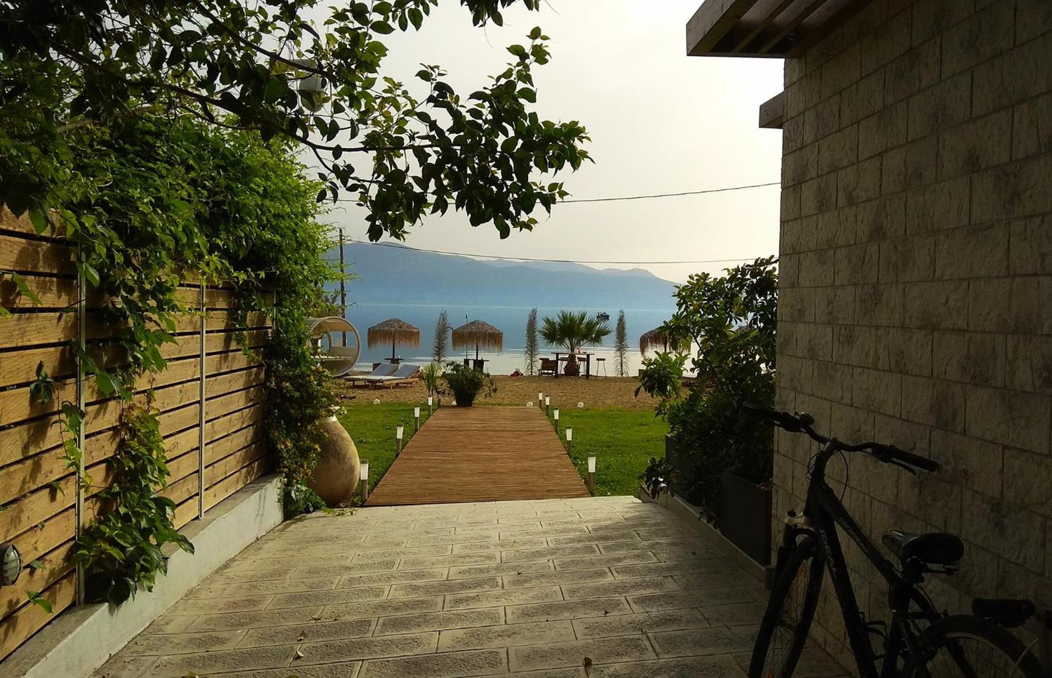 Seacret Apartments