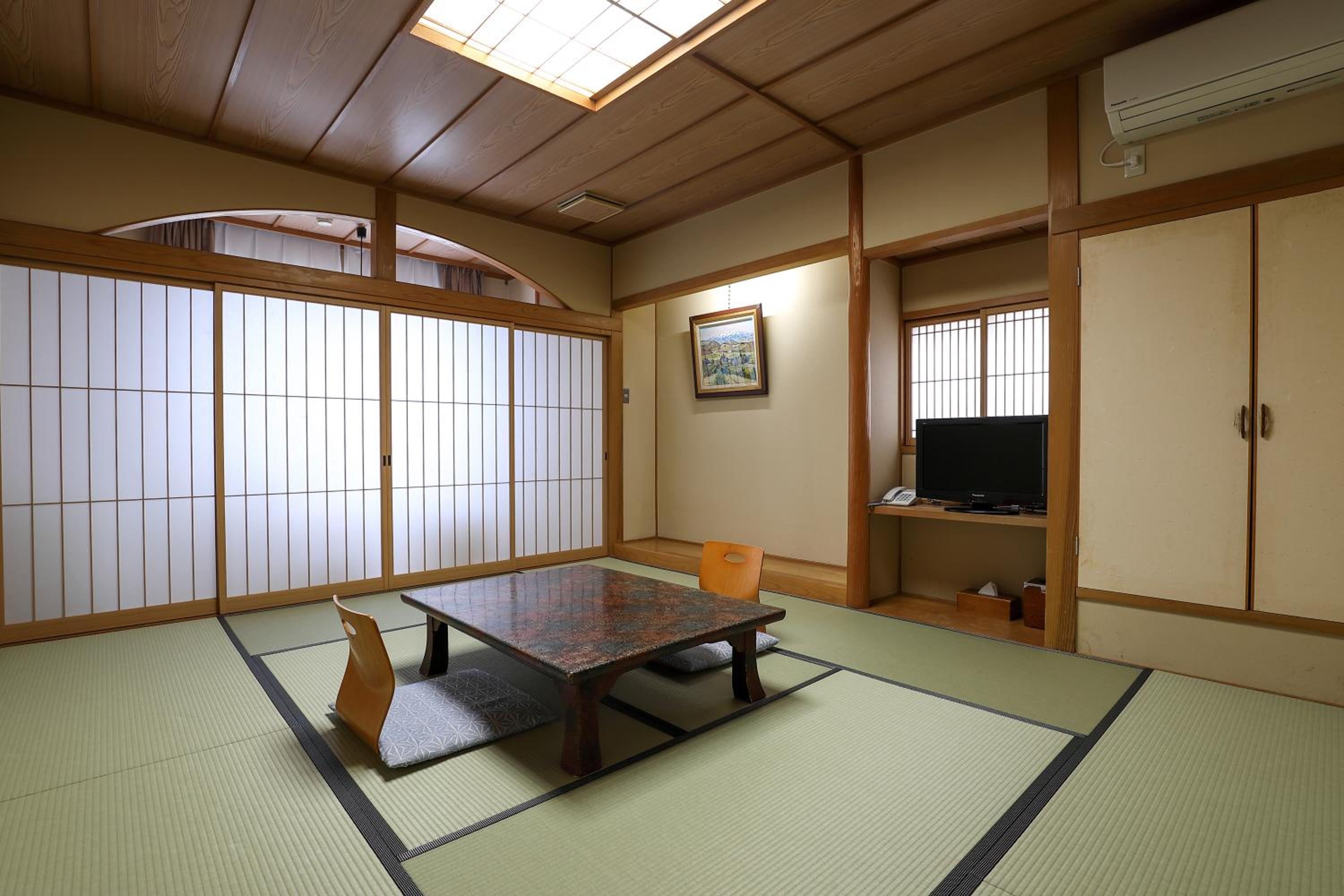 Tsukasaya Ryokan
