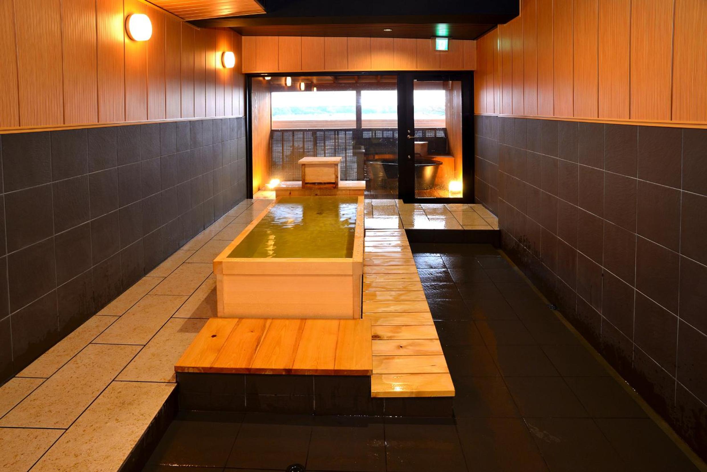 Aokiya