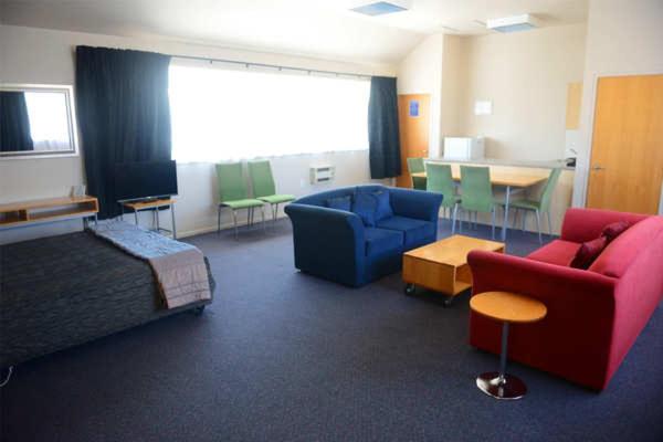 Victoria Court Motor Lodge - Free Parking