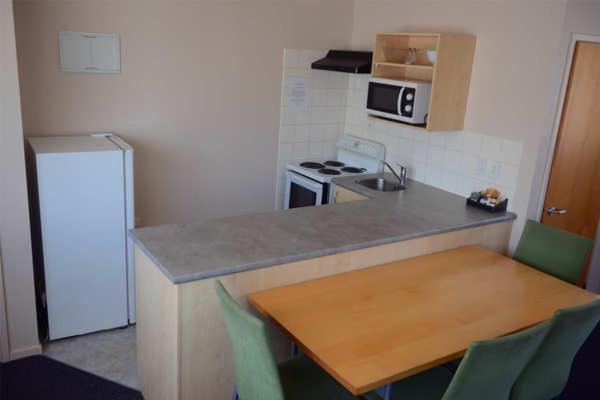 Victoria Court Motor Lodge - Free Parking