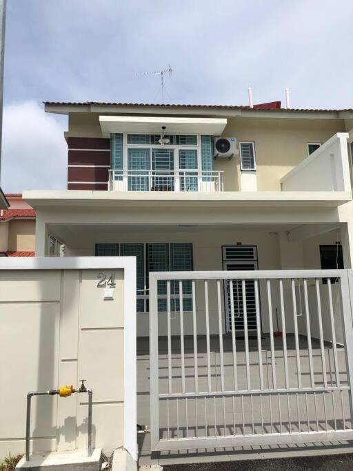 Desaru Fun House For Family-Kids-AirCastle-BBQ-KTV photo 5