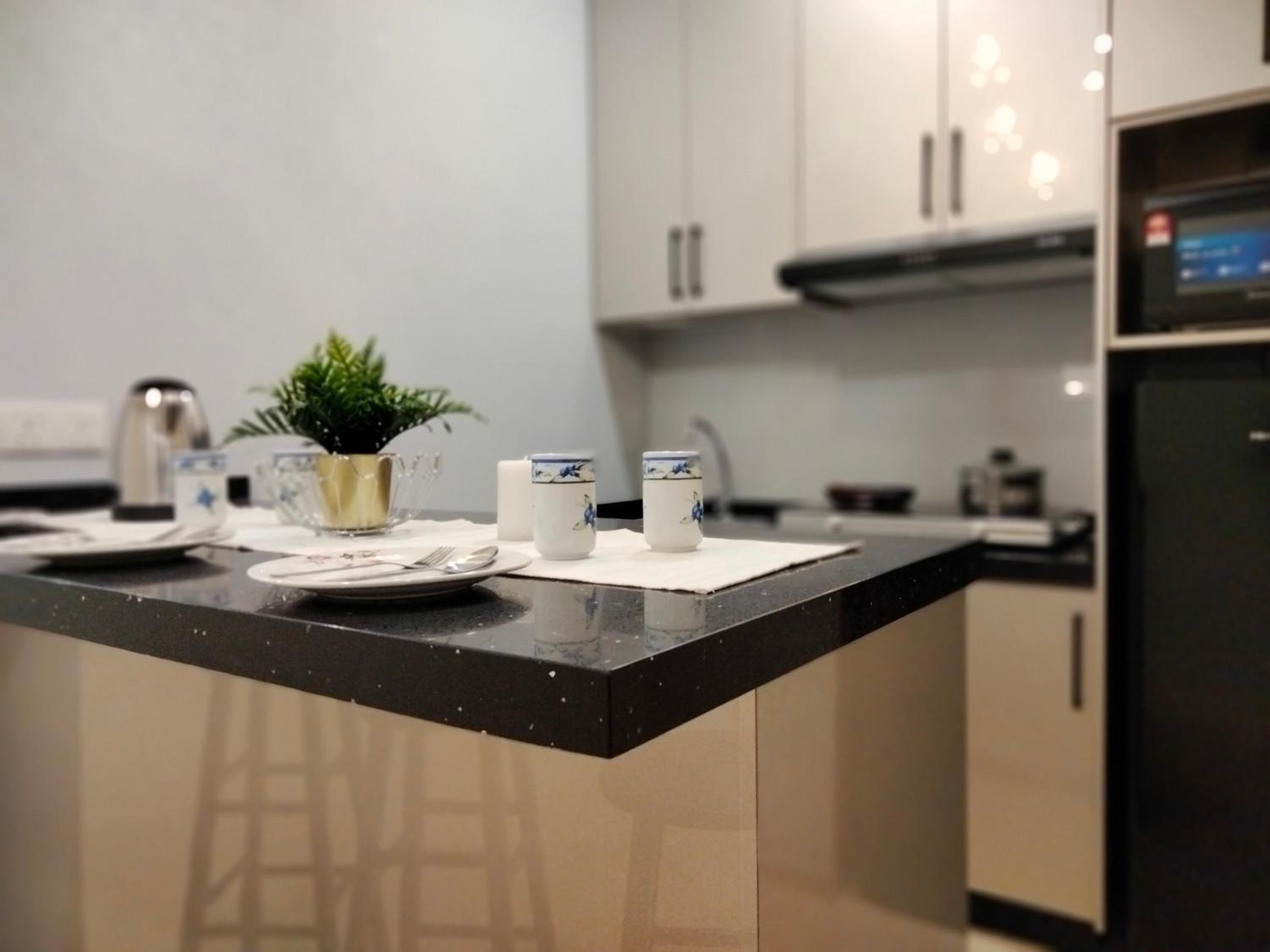 Bangsar Trade Center Studio 4pax I HomeBrickz