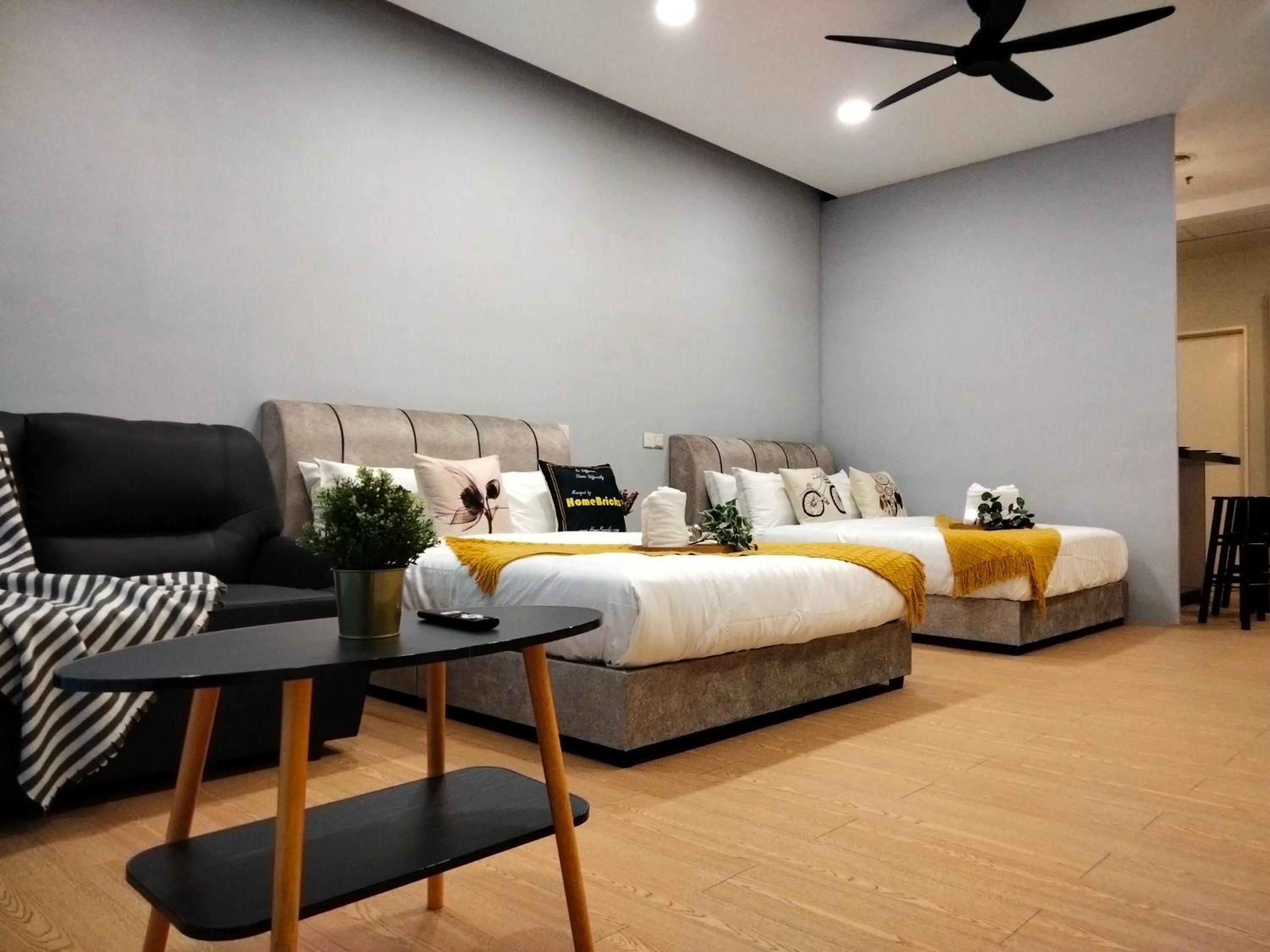 Bangsar Trade Center Studio 4pax I HomeBrickz