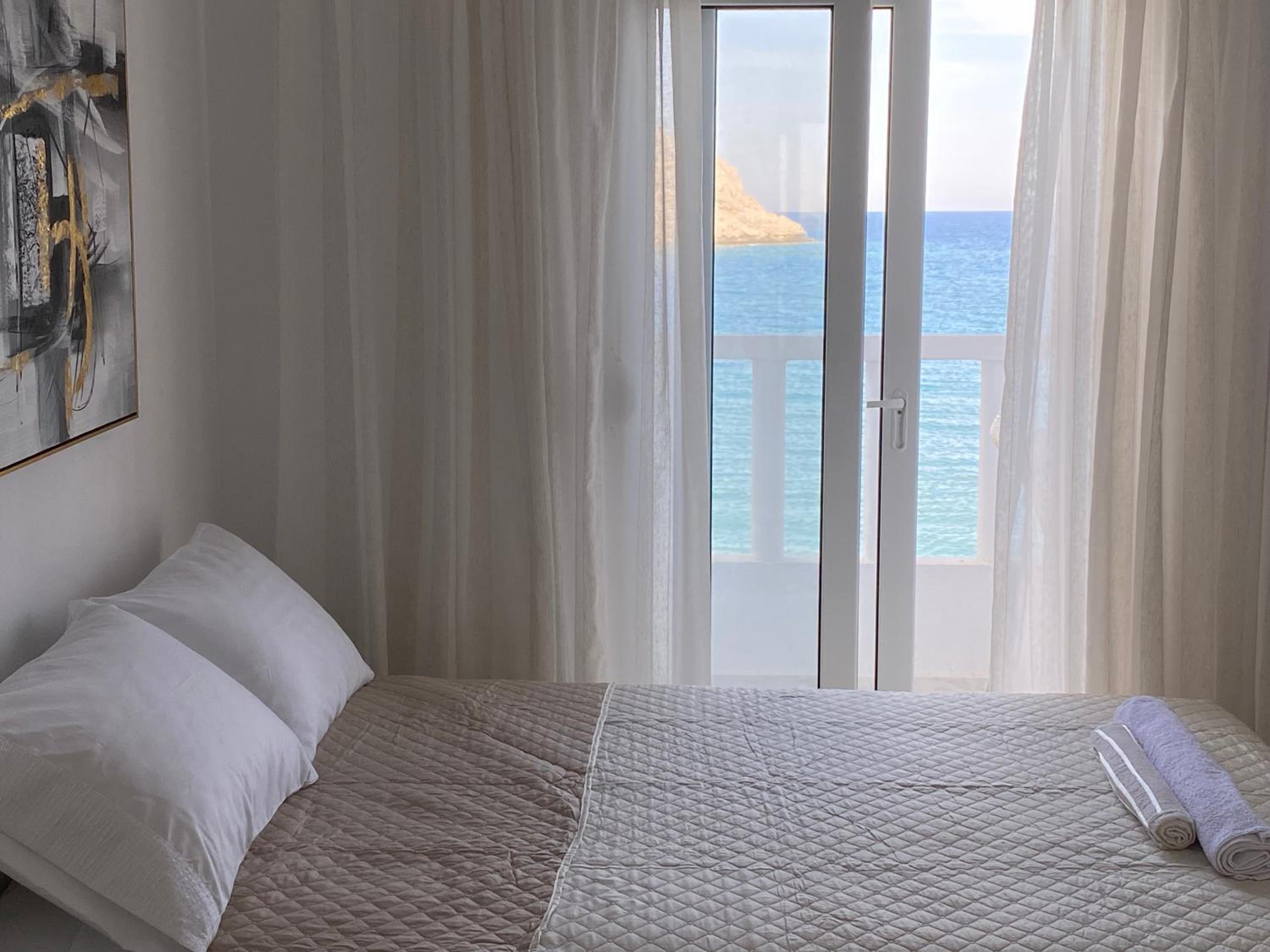 VILLA BLANCA