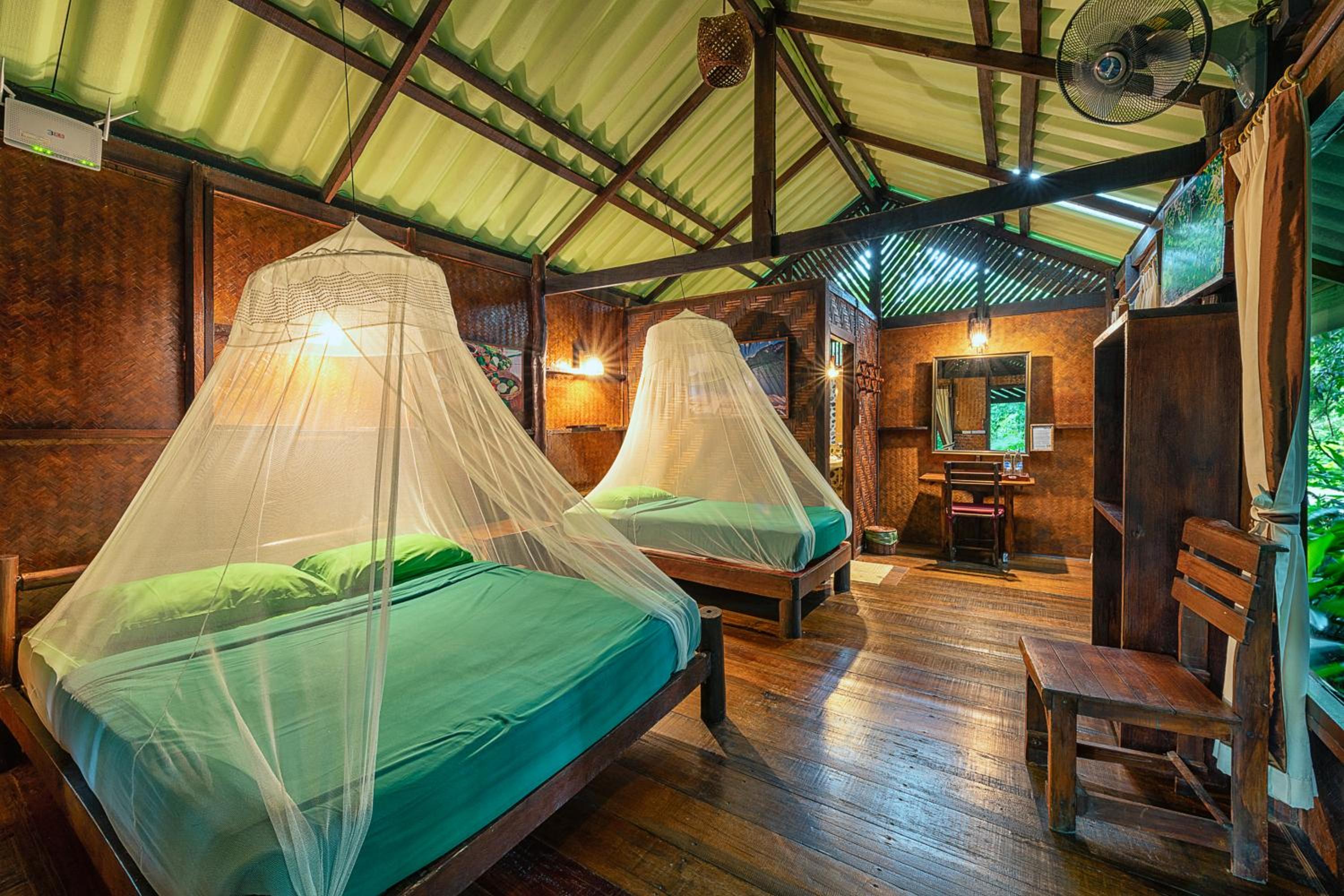 Khao Sok Riverside Cottages
