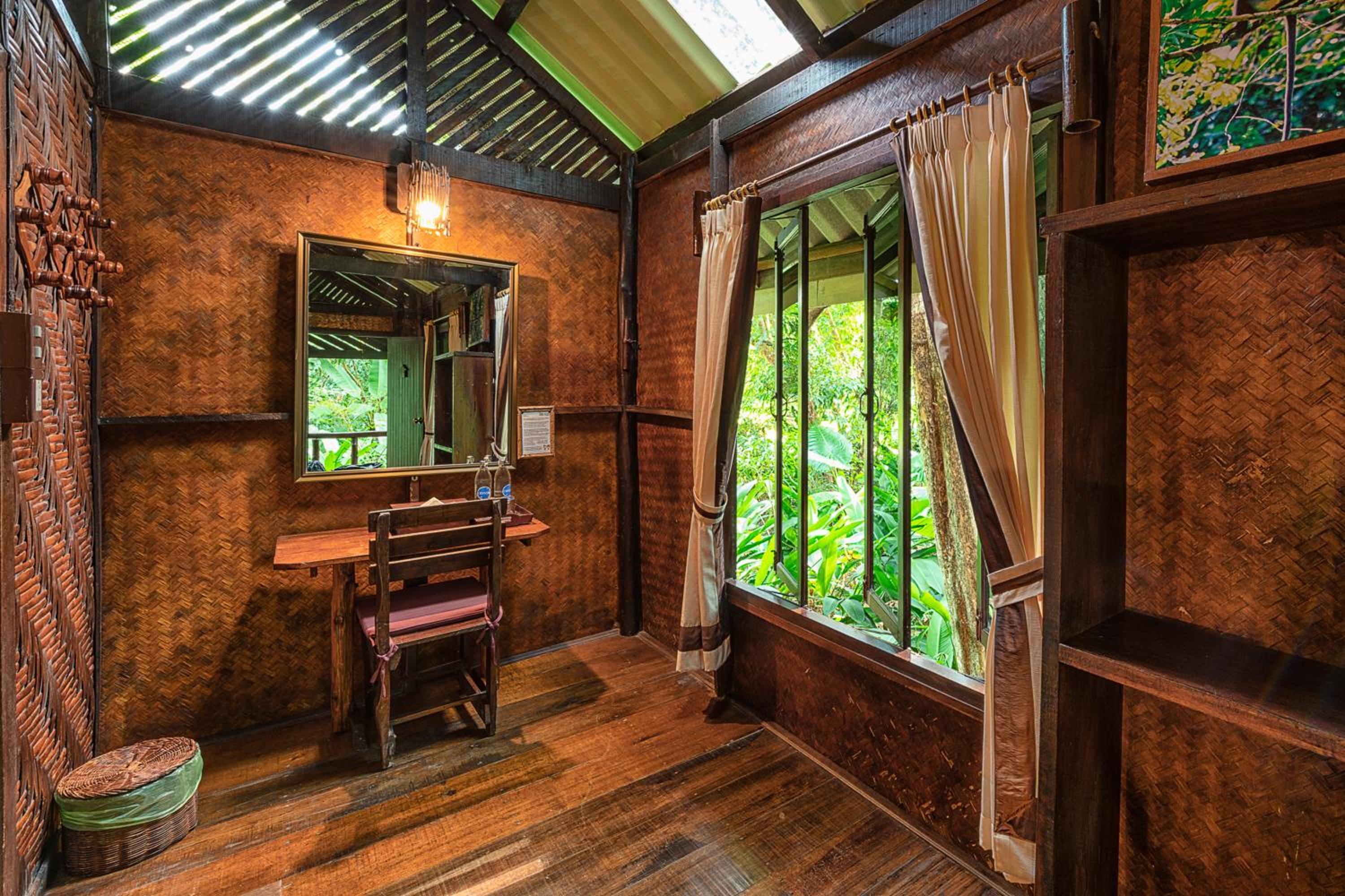 Khao Sok Riverside Cottages