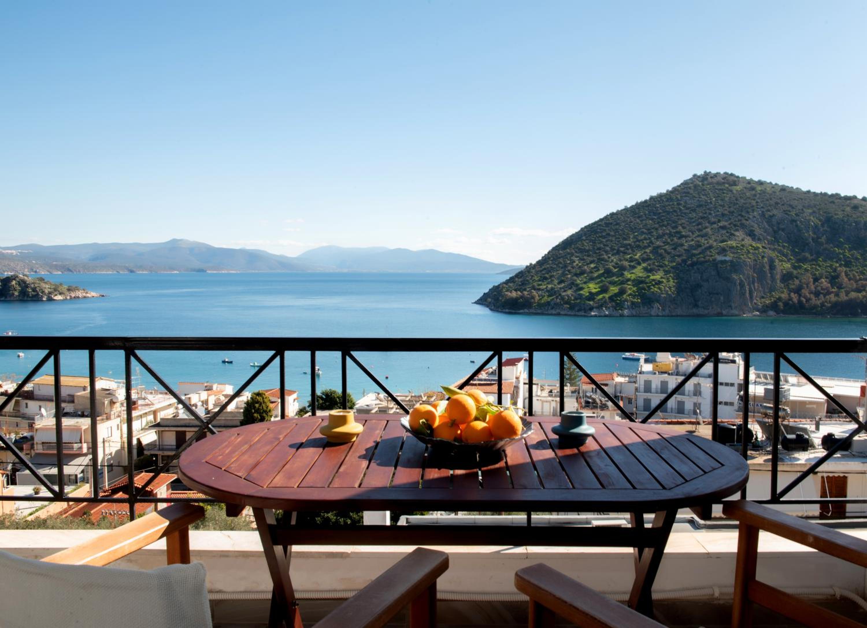 lovely studio with awesome view photo 3