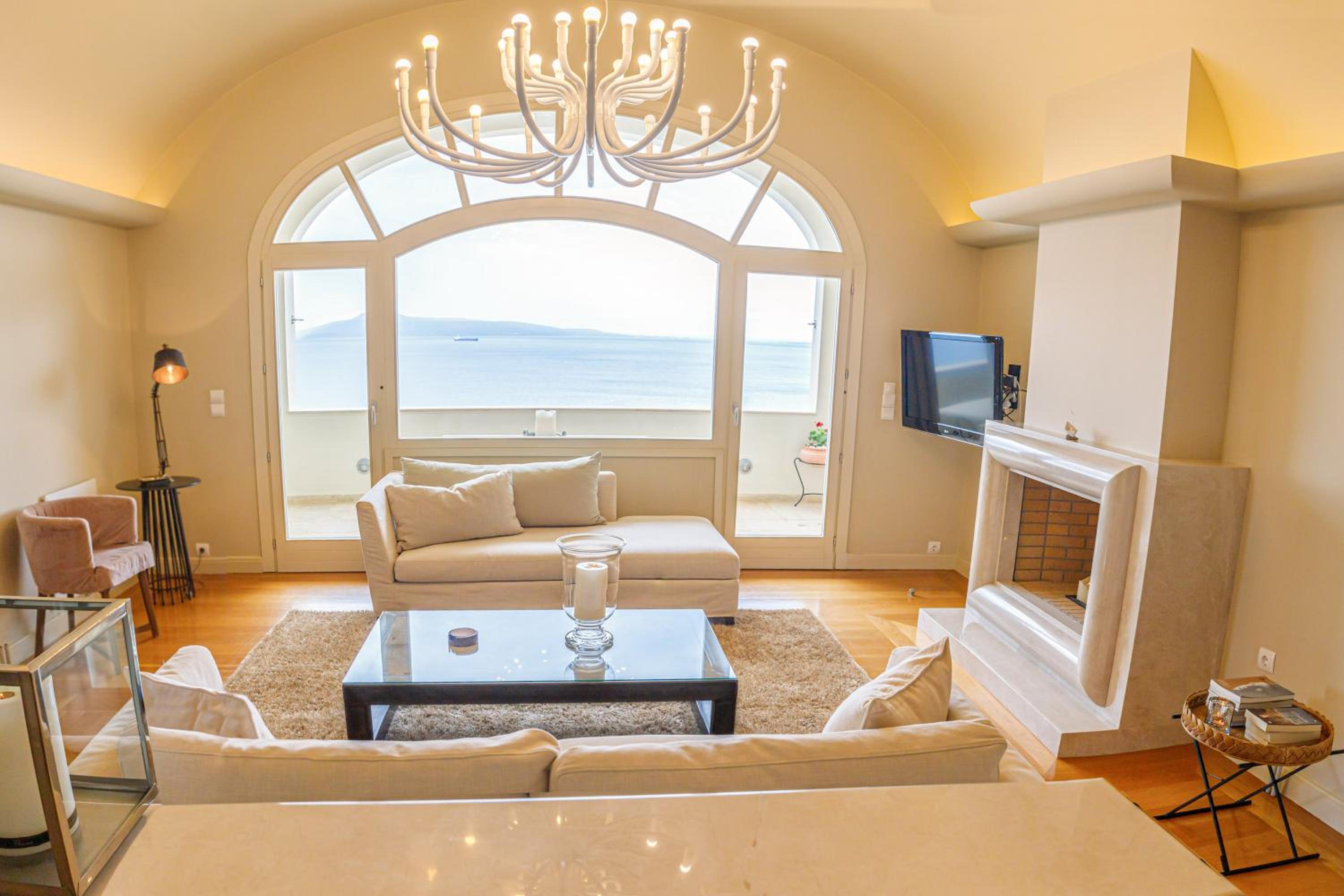 Villa Itis Superb Residence with Balcony & Panoramic View