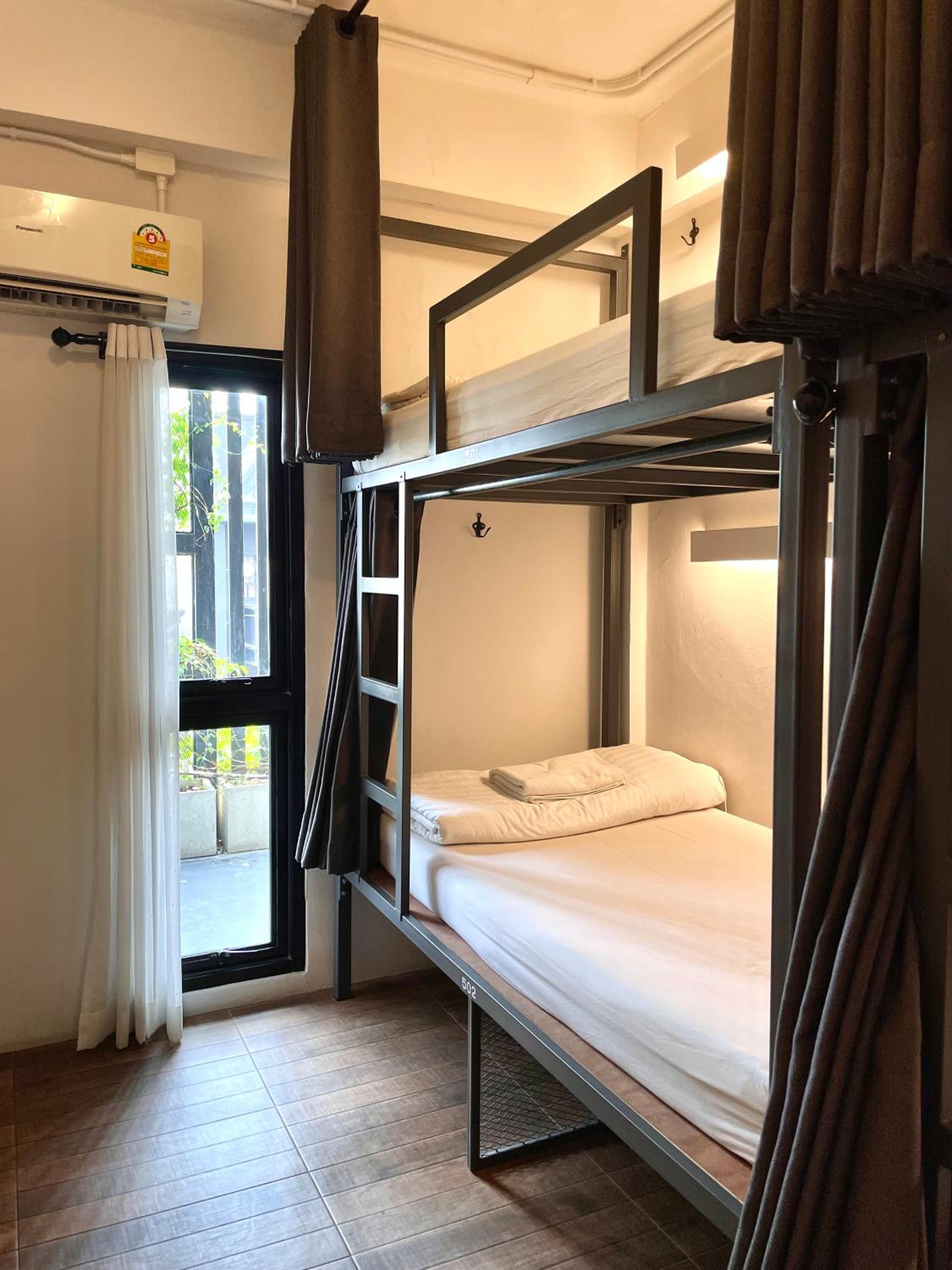 Hobnob Hostel