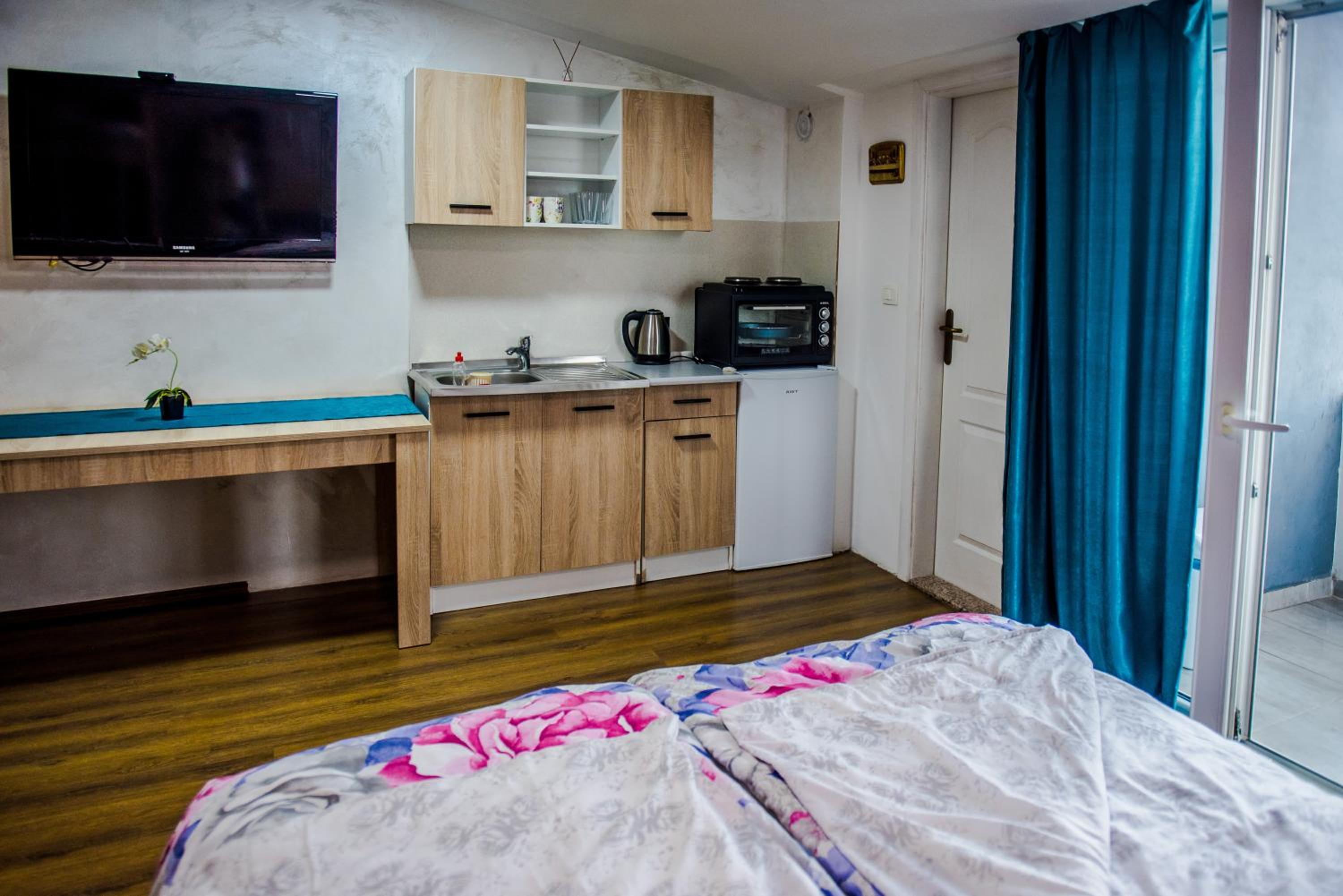 Apartments Joja