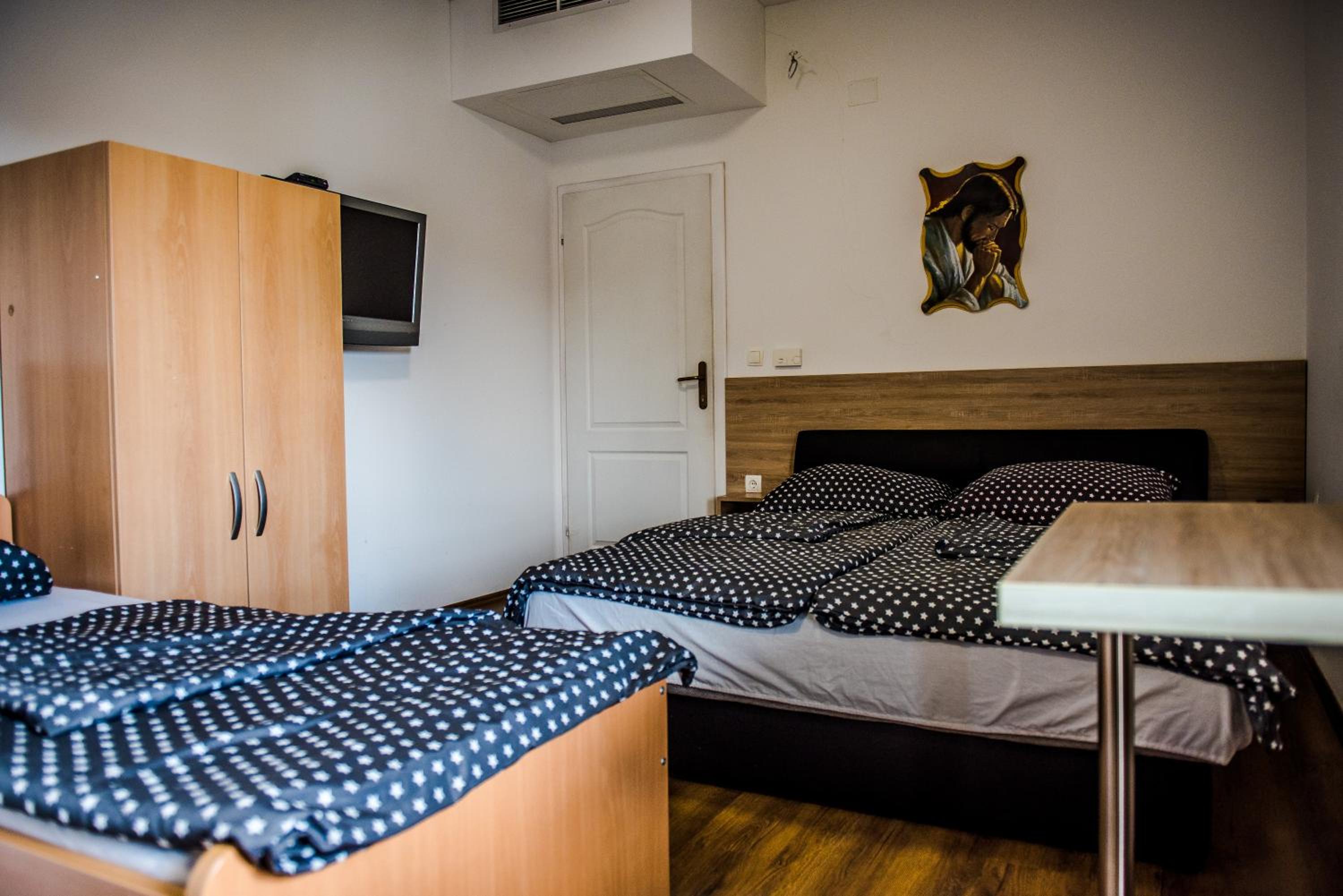 Apartments Joja