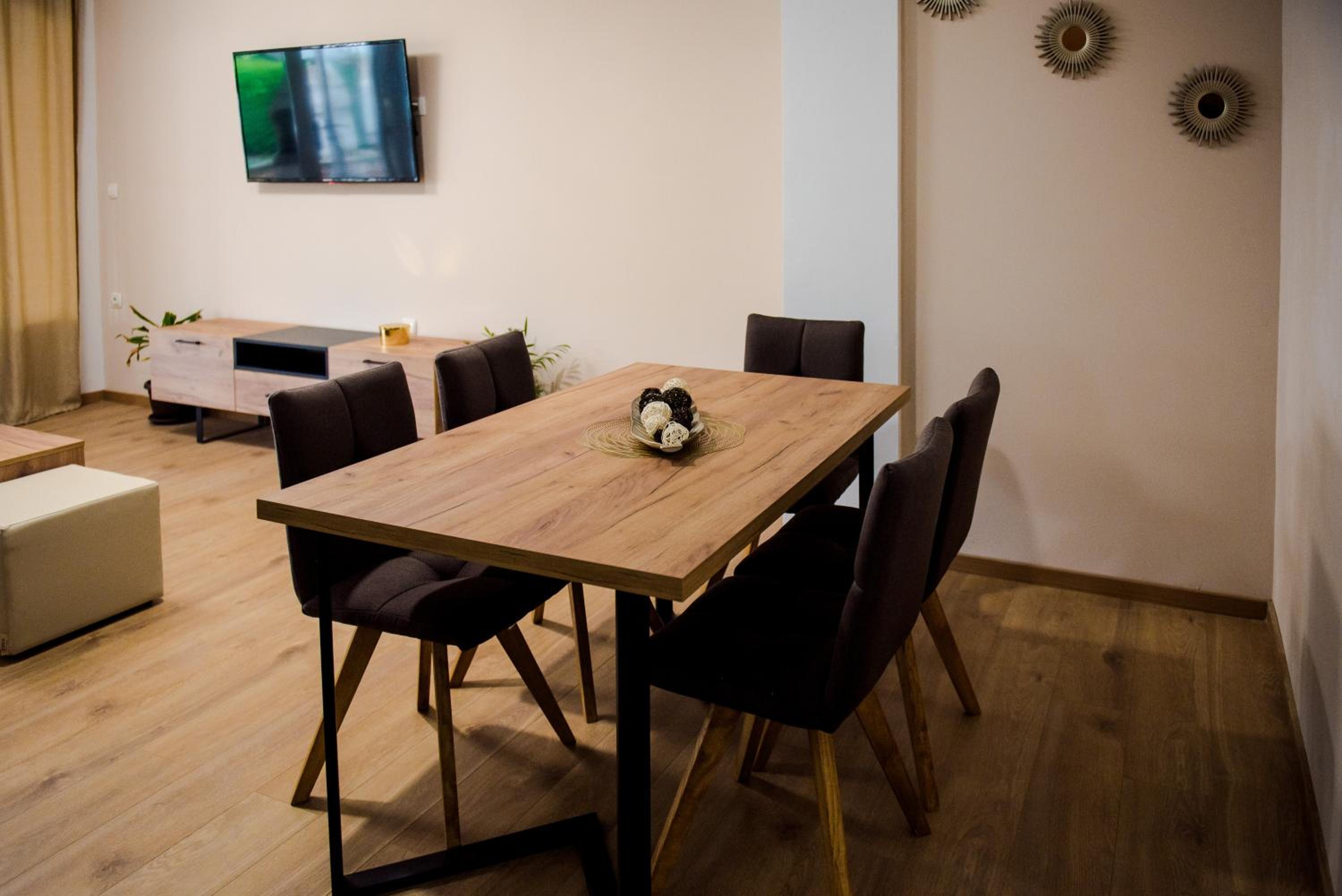 Apartments Joja