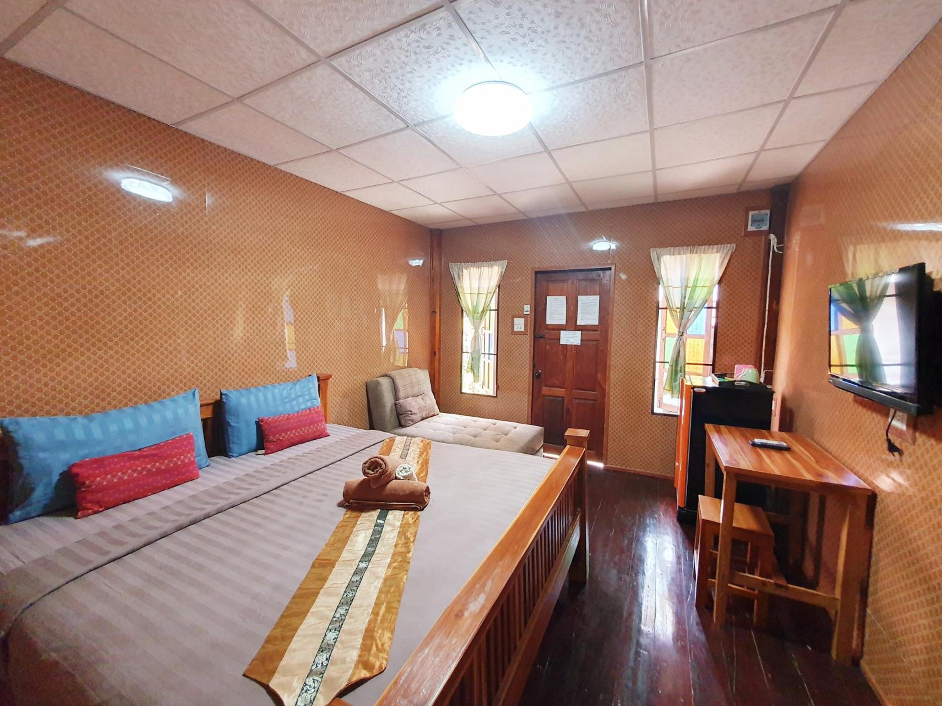 KTT Resort and Motorbike & Bicycle for rents Sukhothai