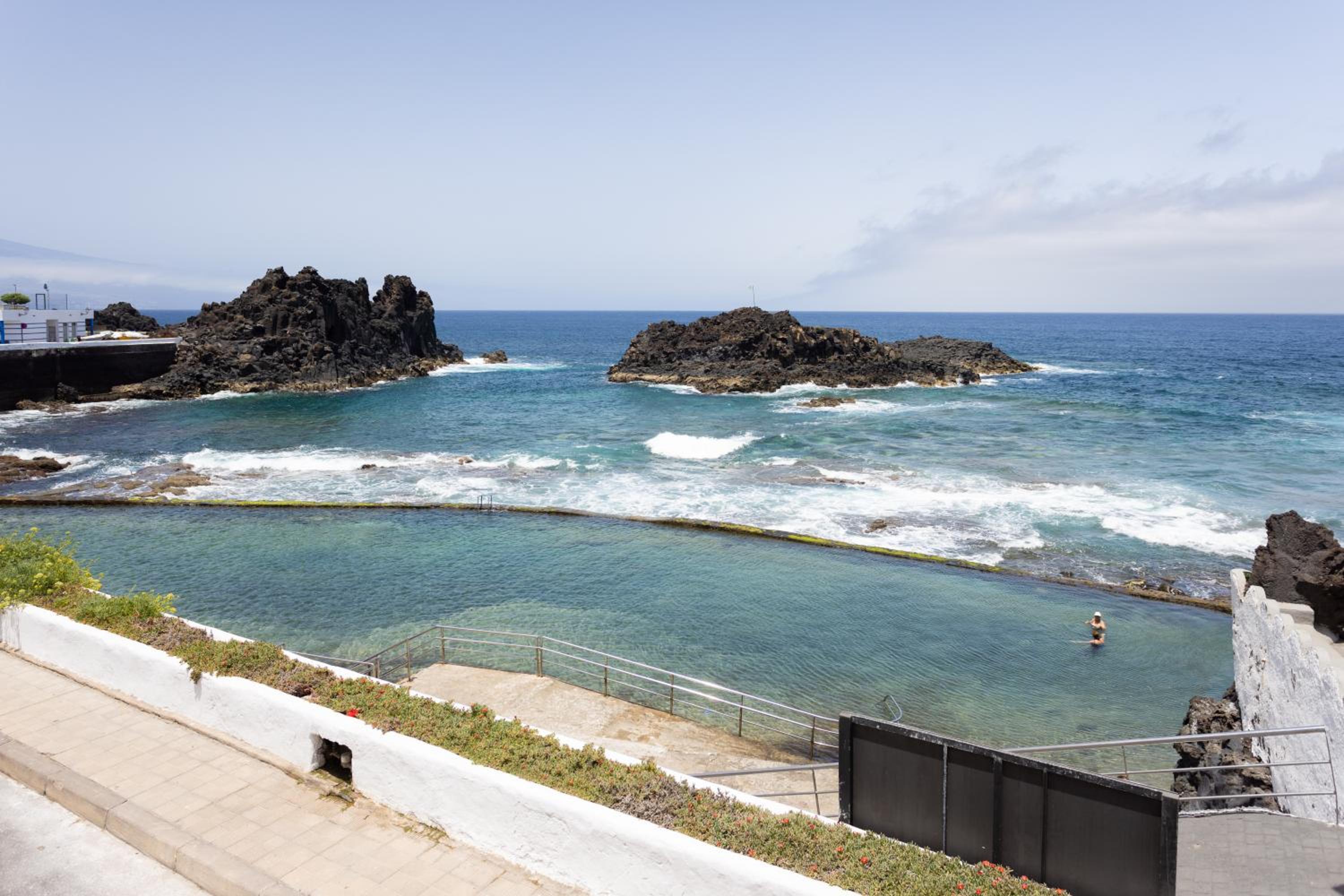 La Fula Beach Rooms
