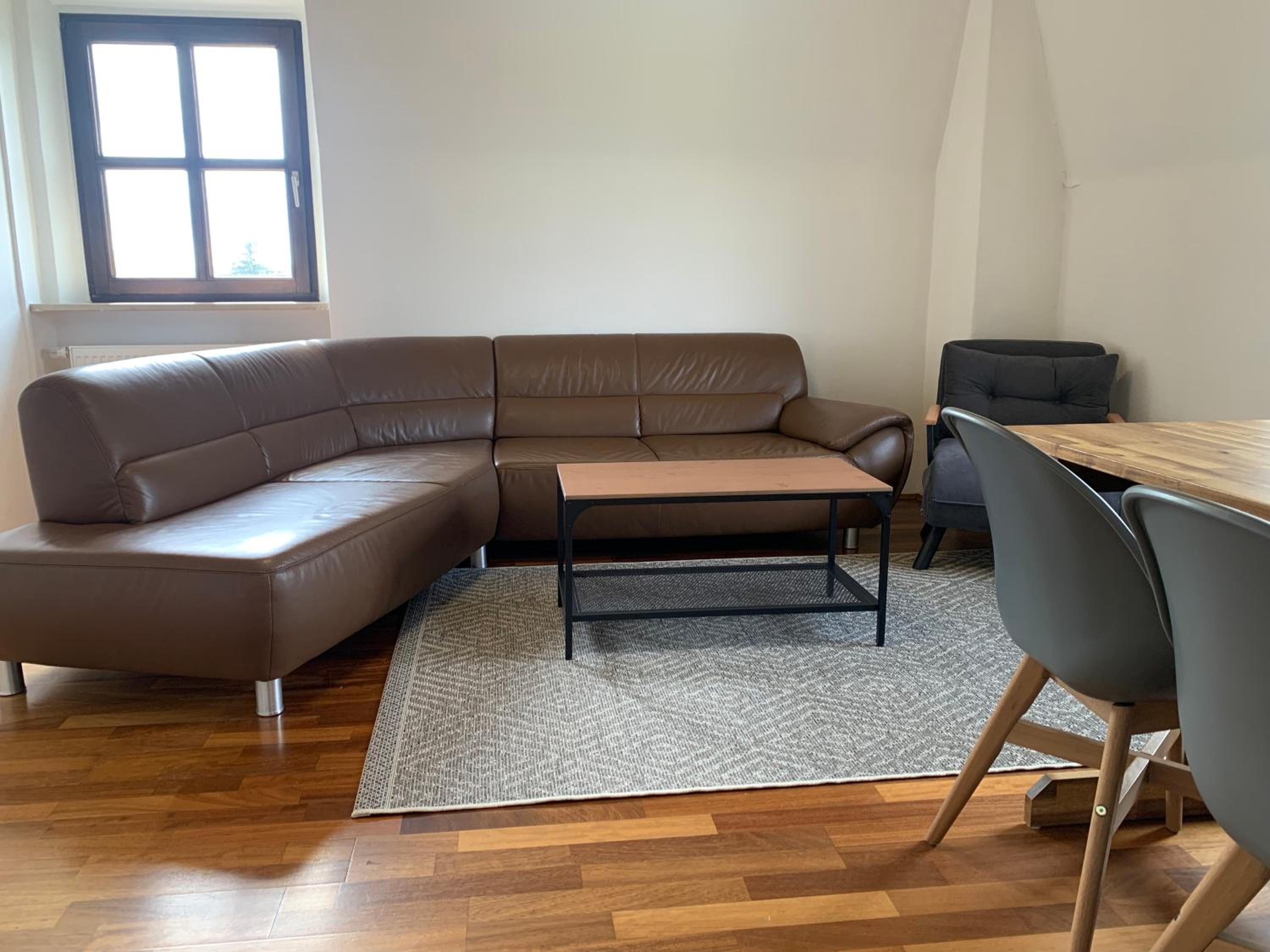 Villa mit Pool und Grillplatz in Regensburg