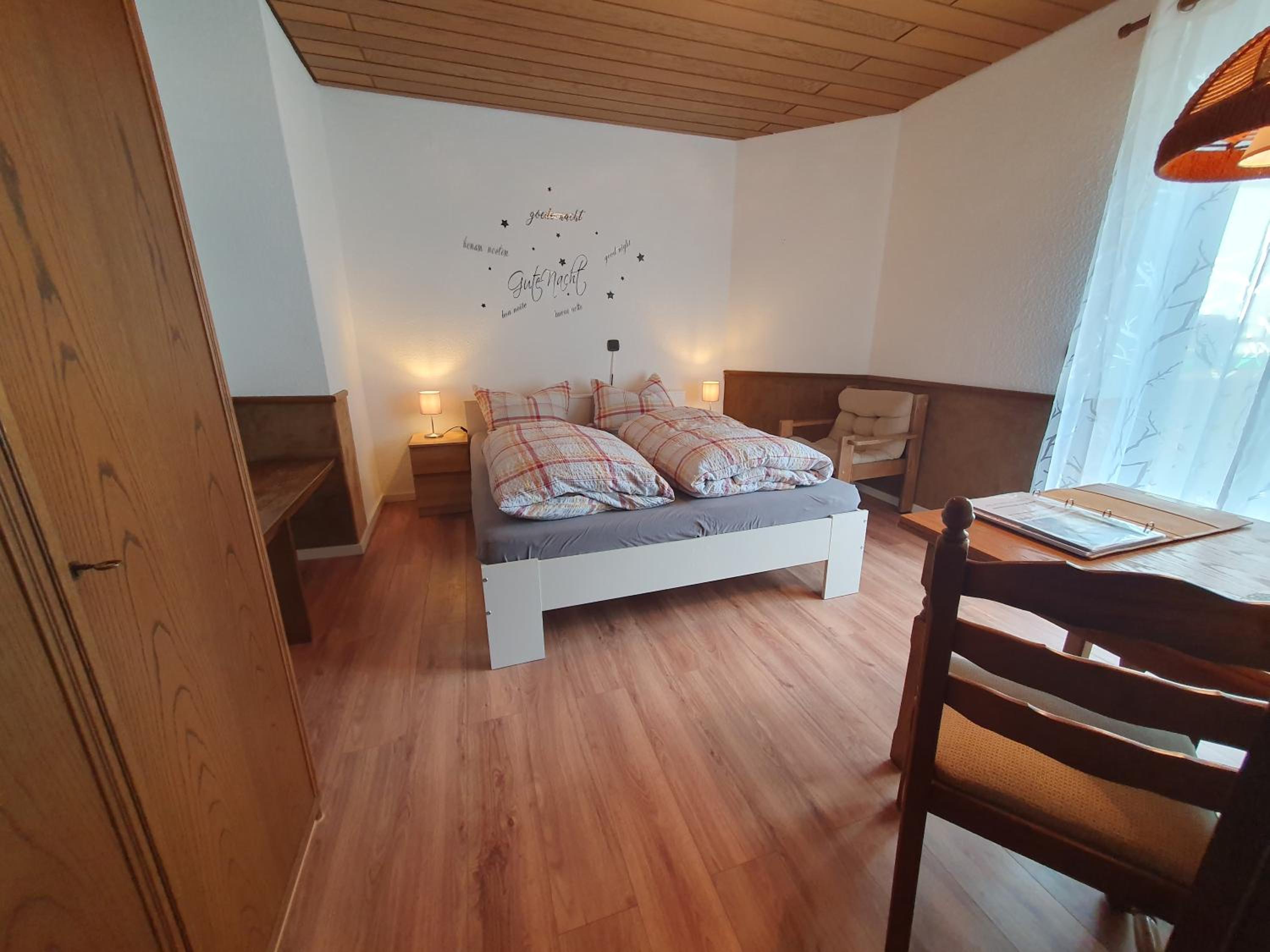 Ferienhaus-Schönwald im Herzen des Schwarzwaldes 1Zimmer-Wohnung+Terrasse App1