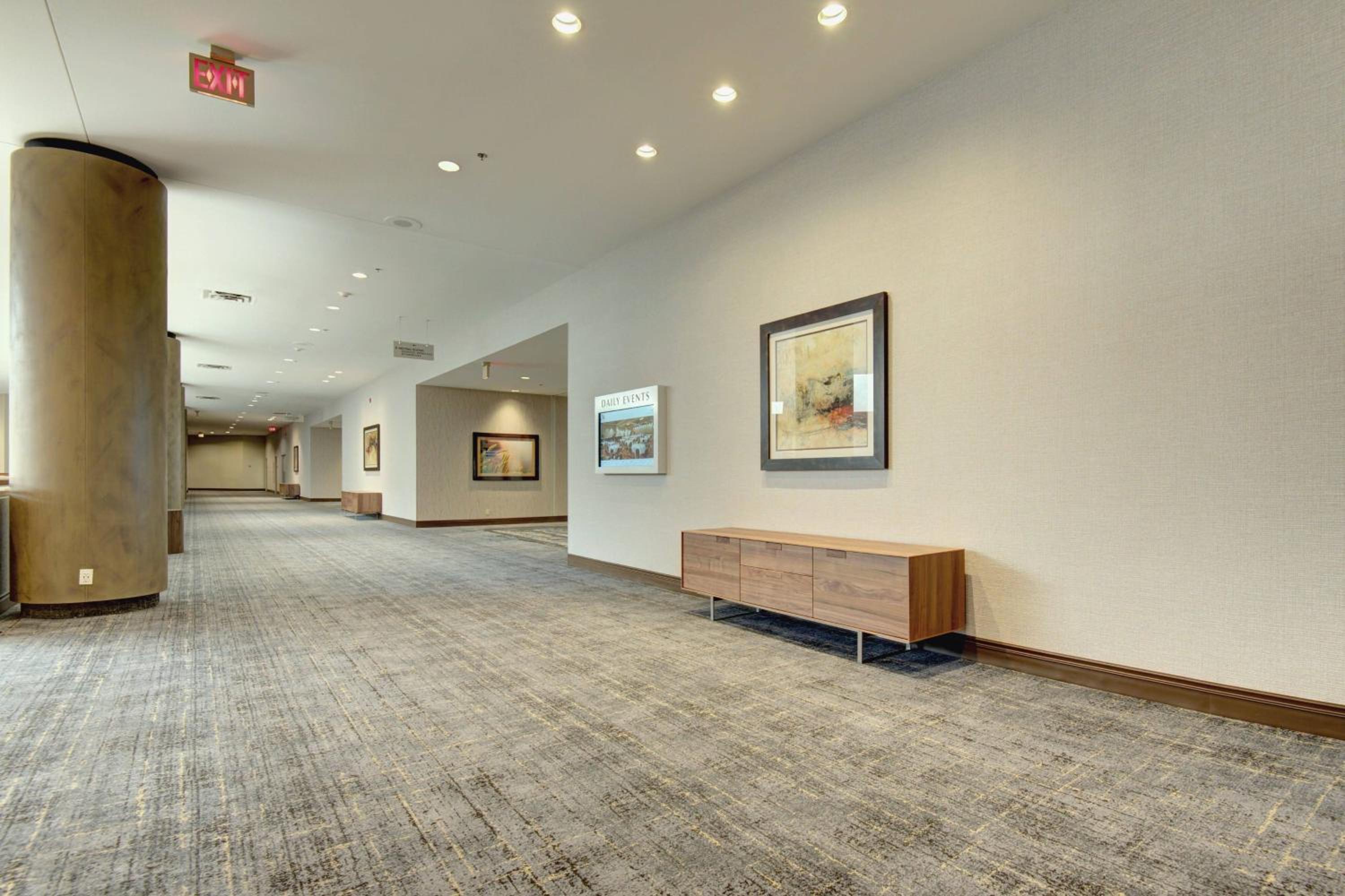 Hotel Tulsa Marriott Southern Hills - Image 1