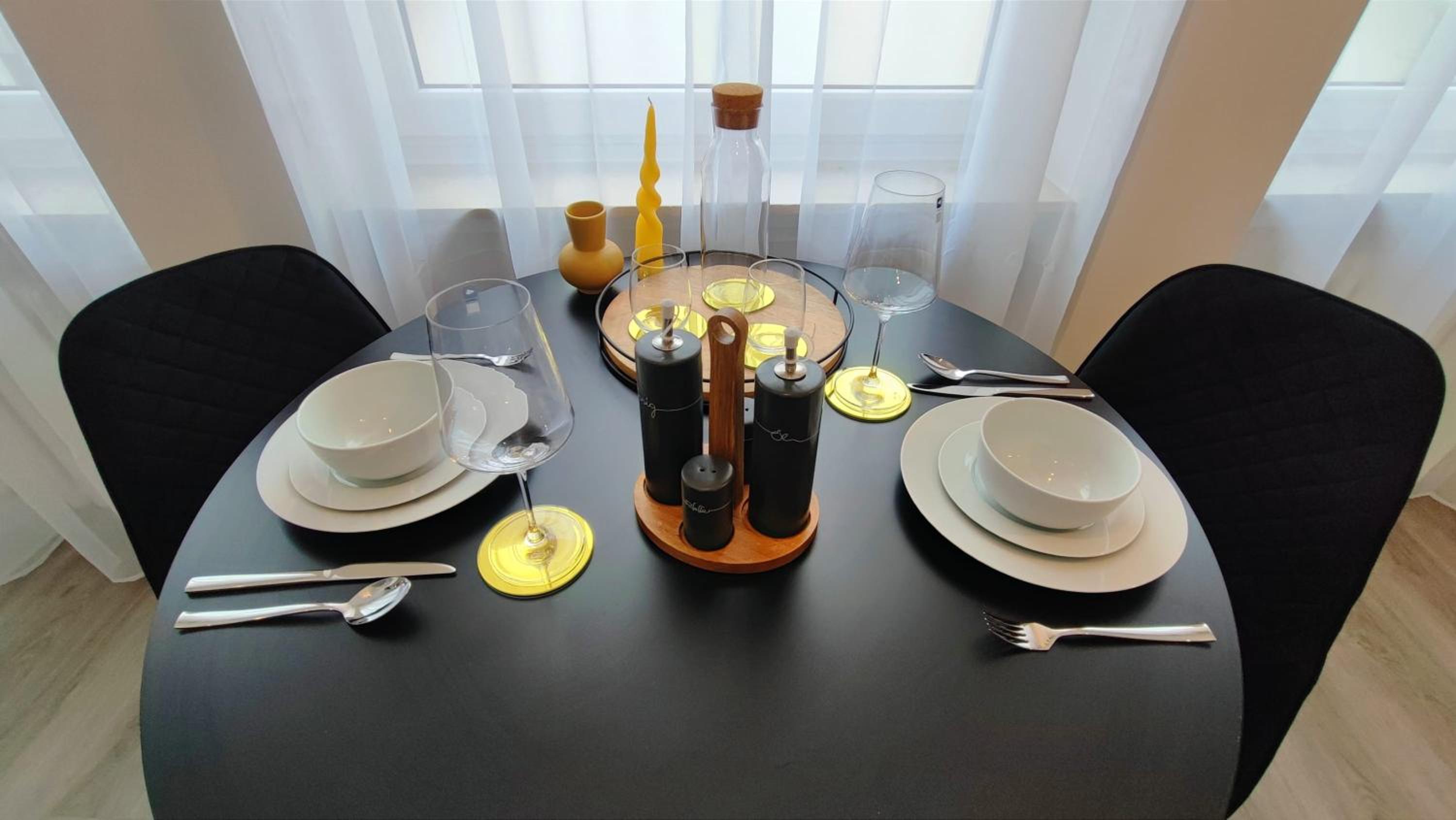ELApart by Homely Stay - Moderne Apartments direkt im Stadtzentrum mit Self-Check-in