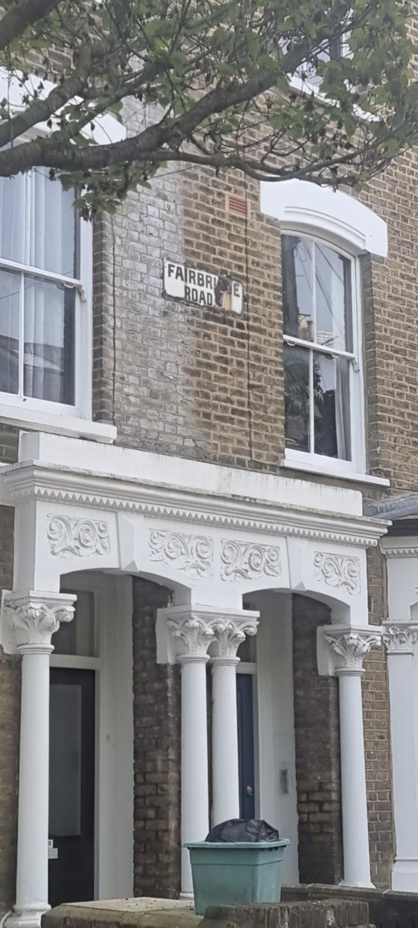 Islington Studio for 2 - Private Bath & Smart TV
