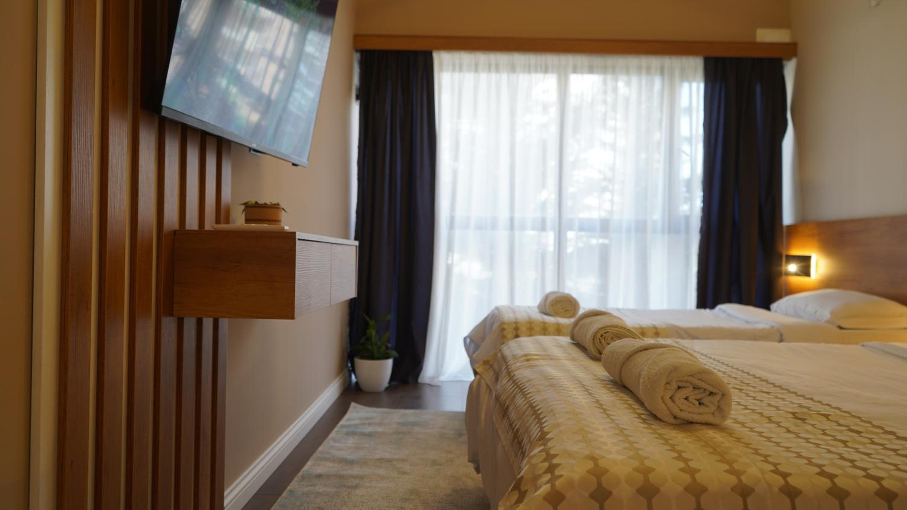 Daily Rent Studio Apartments