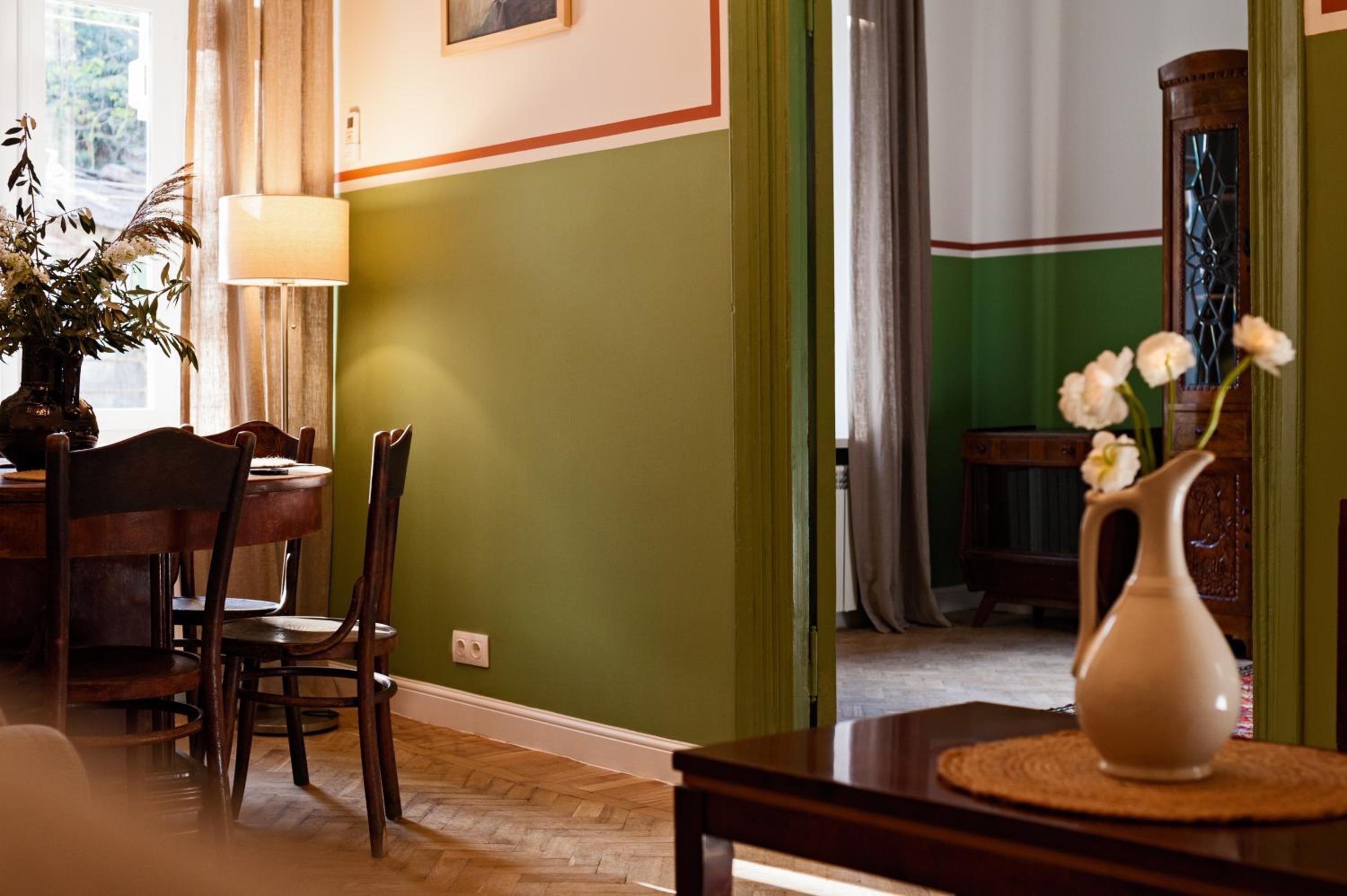 Green apartment