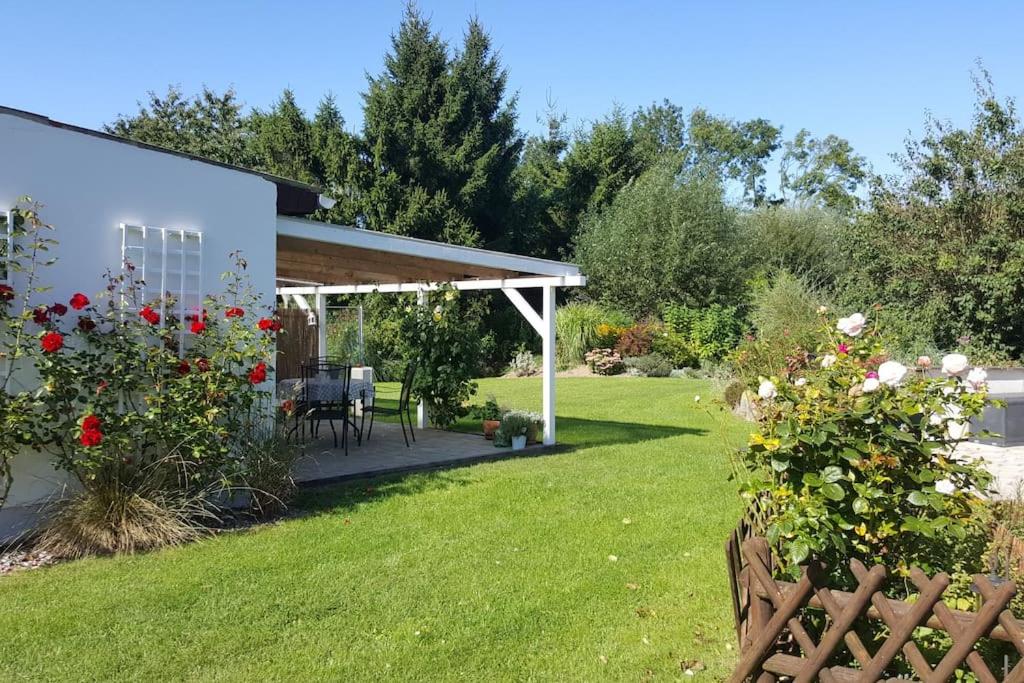 Ferienbungalow Buhne mit Kamin in Boltenhagen