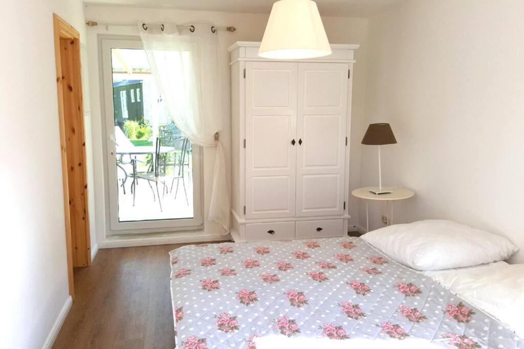 Ferienbungalow Buhne mit Kamin in Boltenhagen