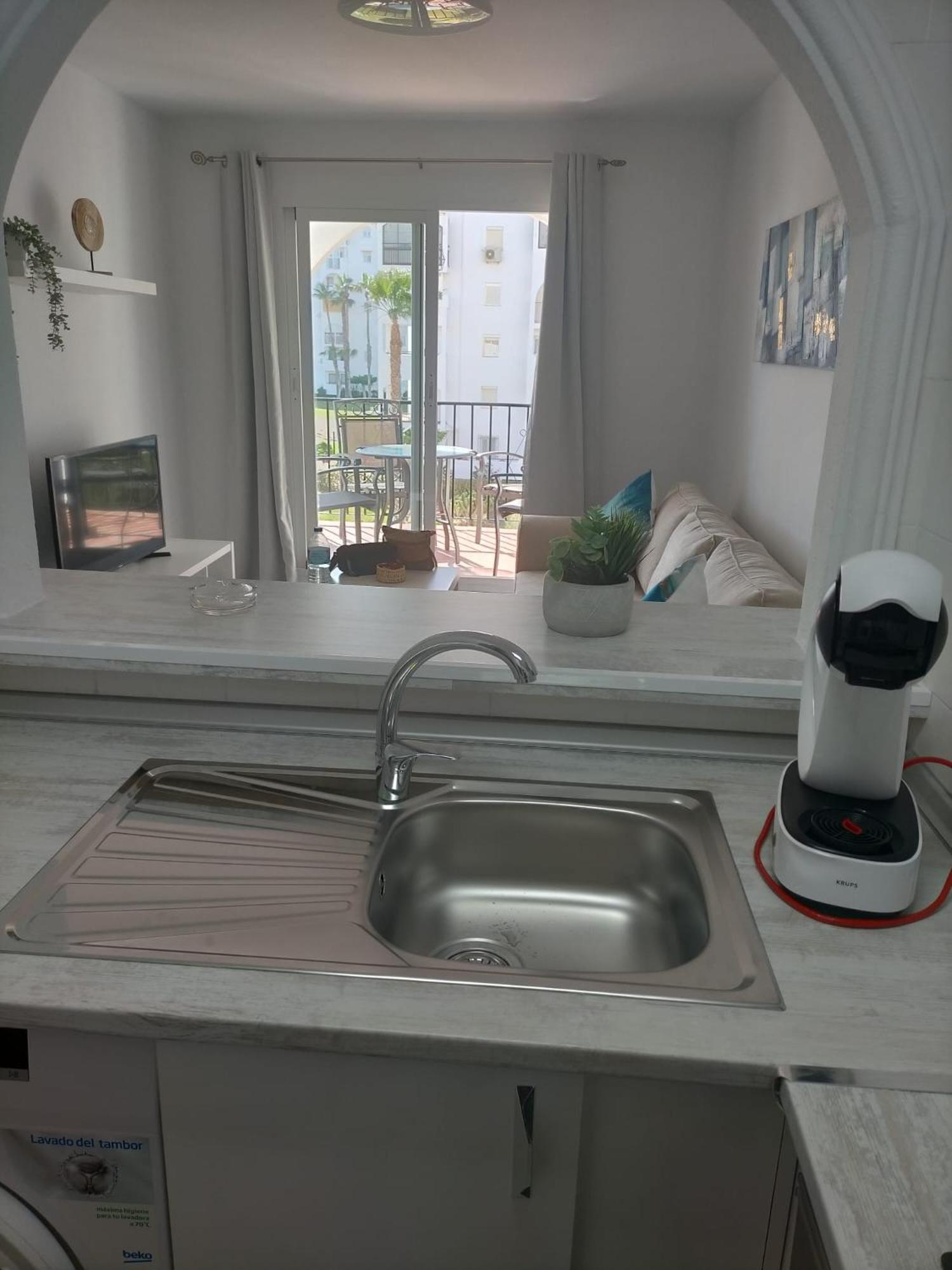 Apartamentos Laguna Beach 2
