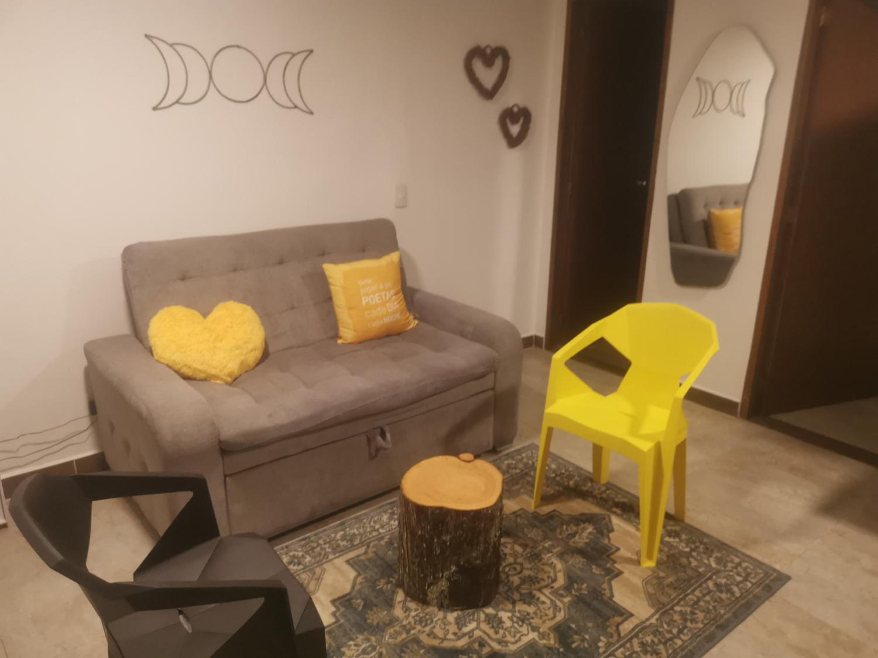 La Lunar un espacio ideal para trabajar y conocer Medellín
