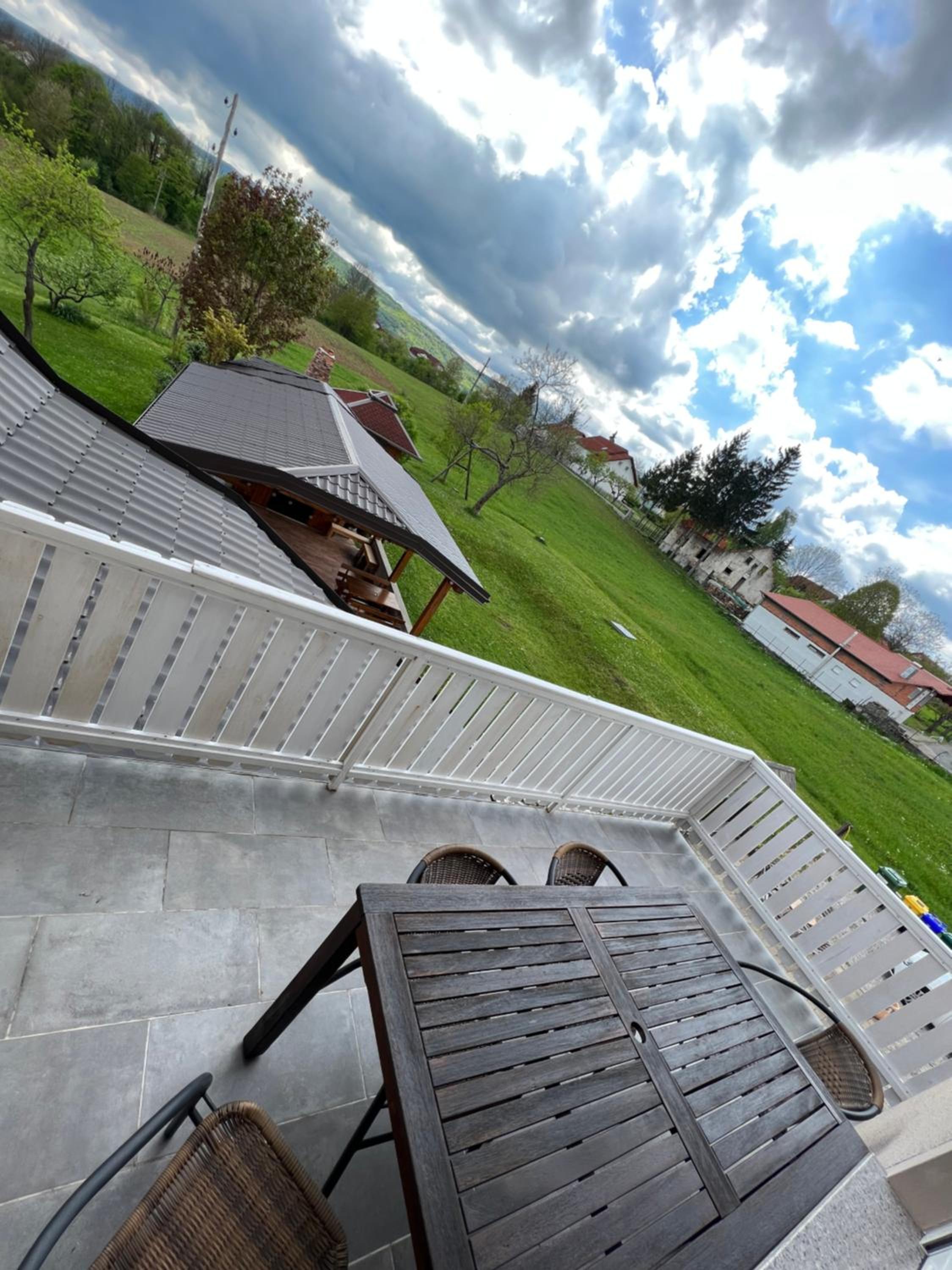 Photo 47