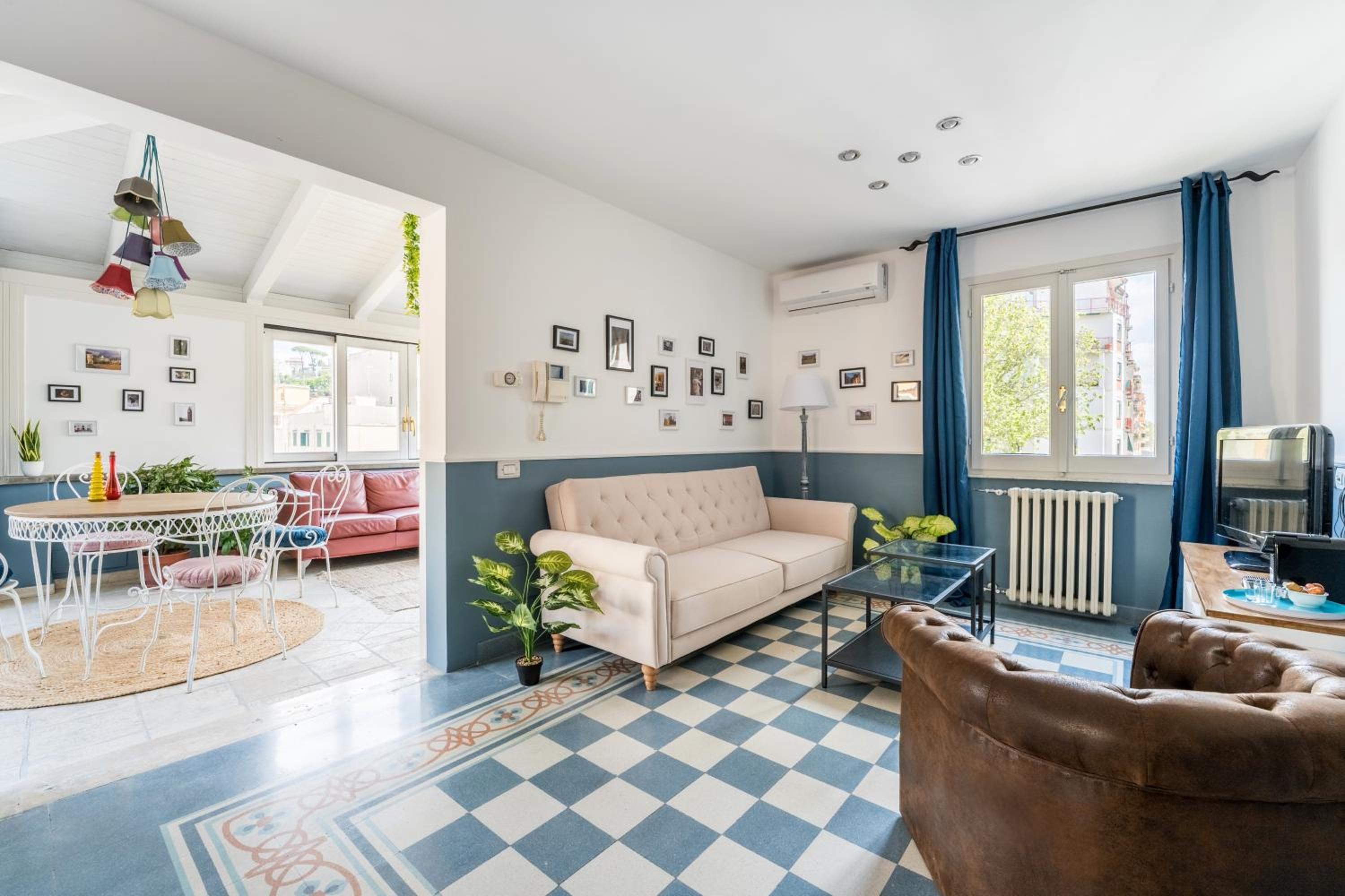 Elizabeth Penthouse, Charmy Apartment in Little London 10 Min From the Center