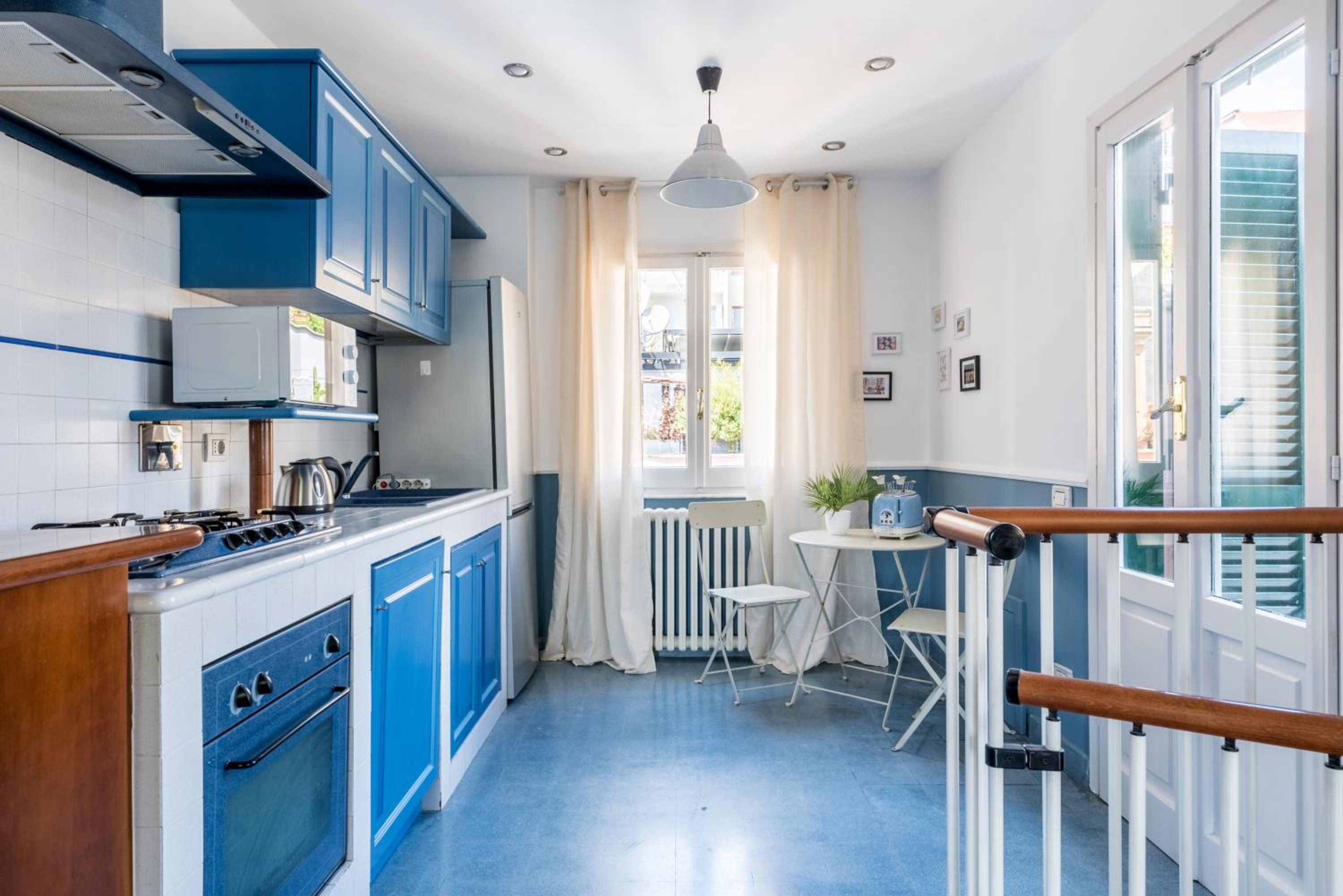 Elizabeth Penthouse, Charmy Apartment in Little London 10 Min From the Center